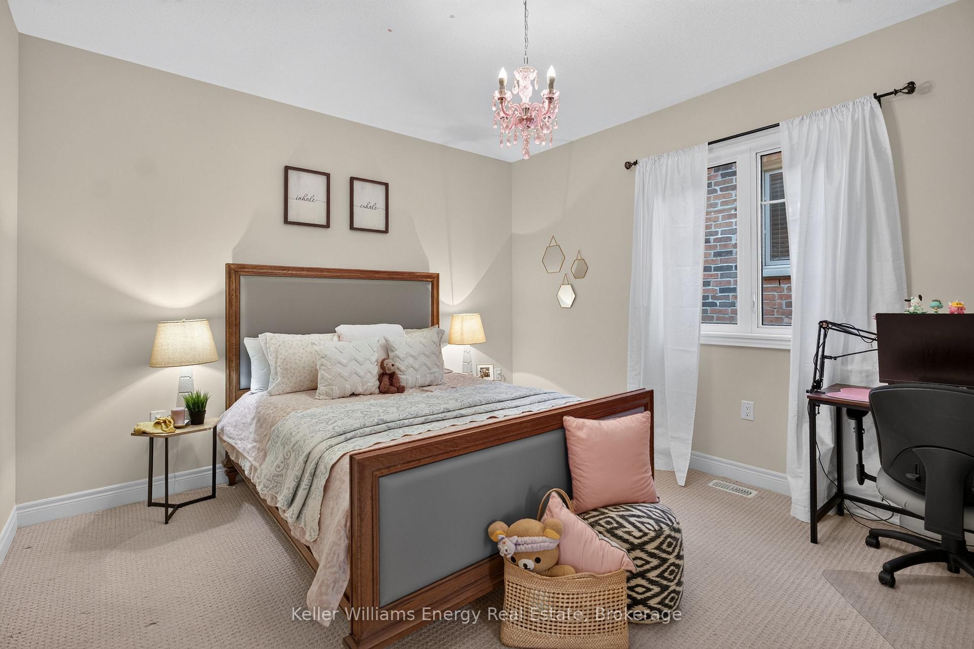 Photo 24 of 59 Venkata Drive, Vaughan, Kleinburg — HOMEH