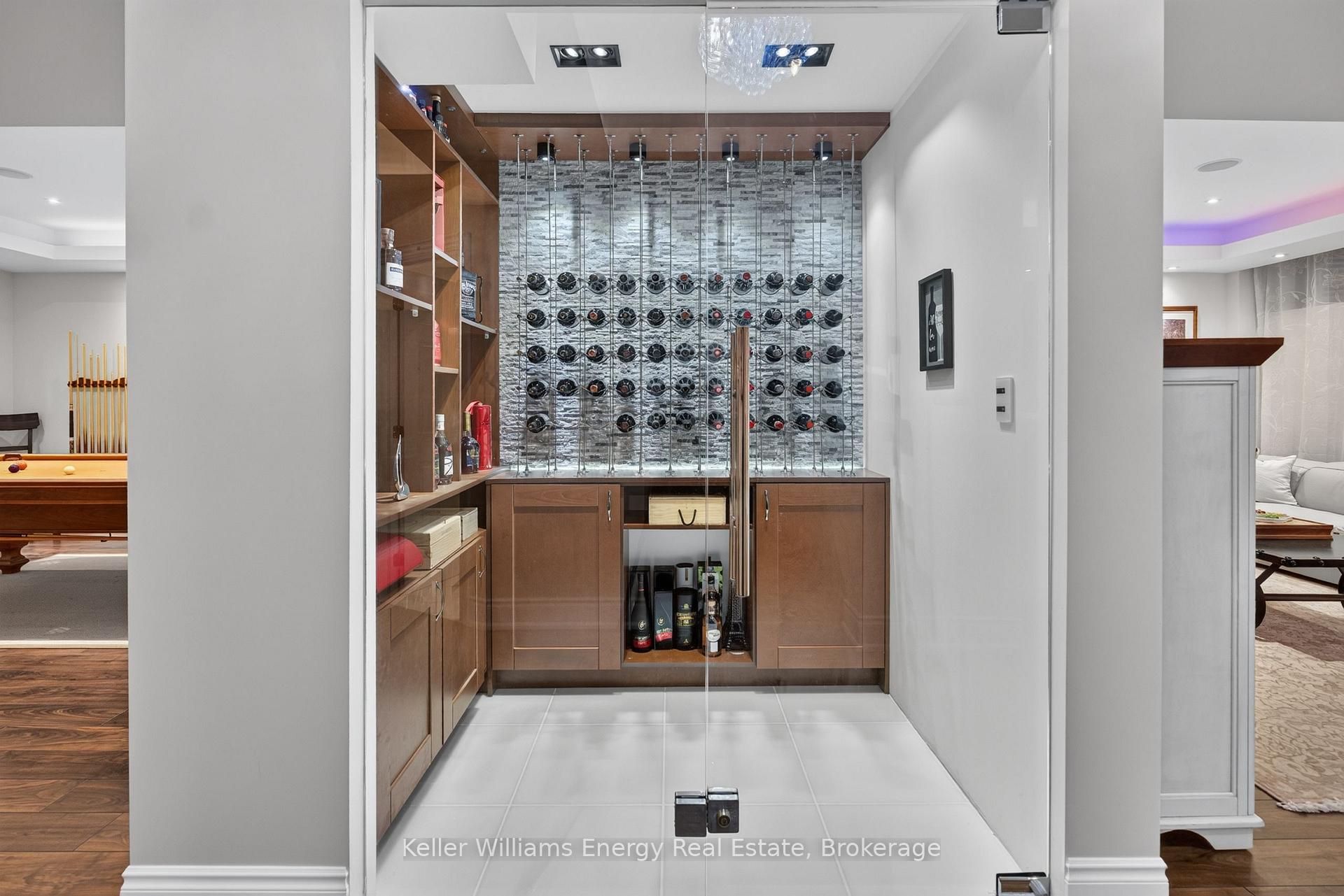 Photo 30 of 59 Venkata Drive, Vaughan, Kleinburg — HOMEH