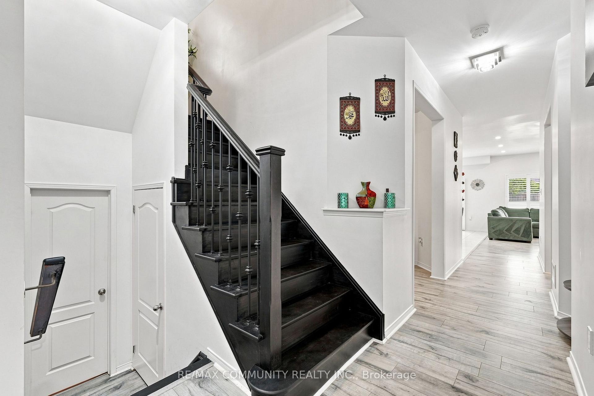 Photo 23 of 1775 Finkle Drive, Oshawa, Taunton — HOMEH