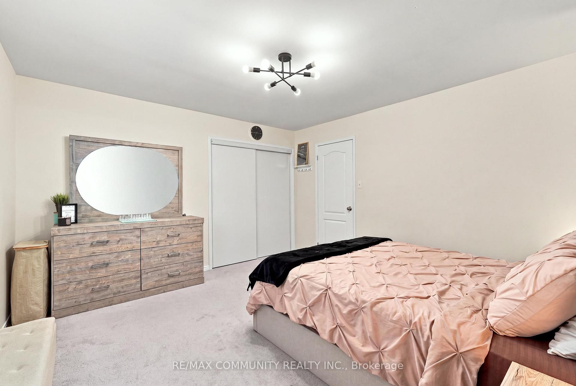 Photo 63 of 1775 Finkle Drive, Oshawa, Taunton — HOMEH