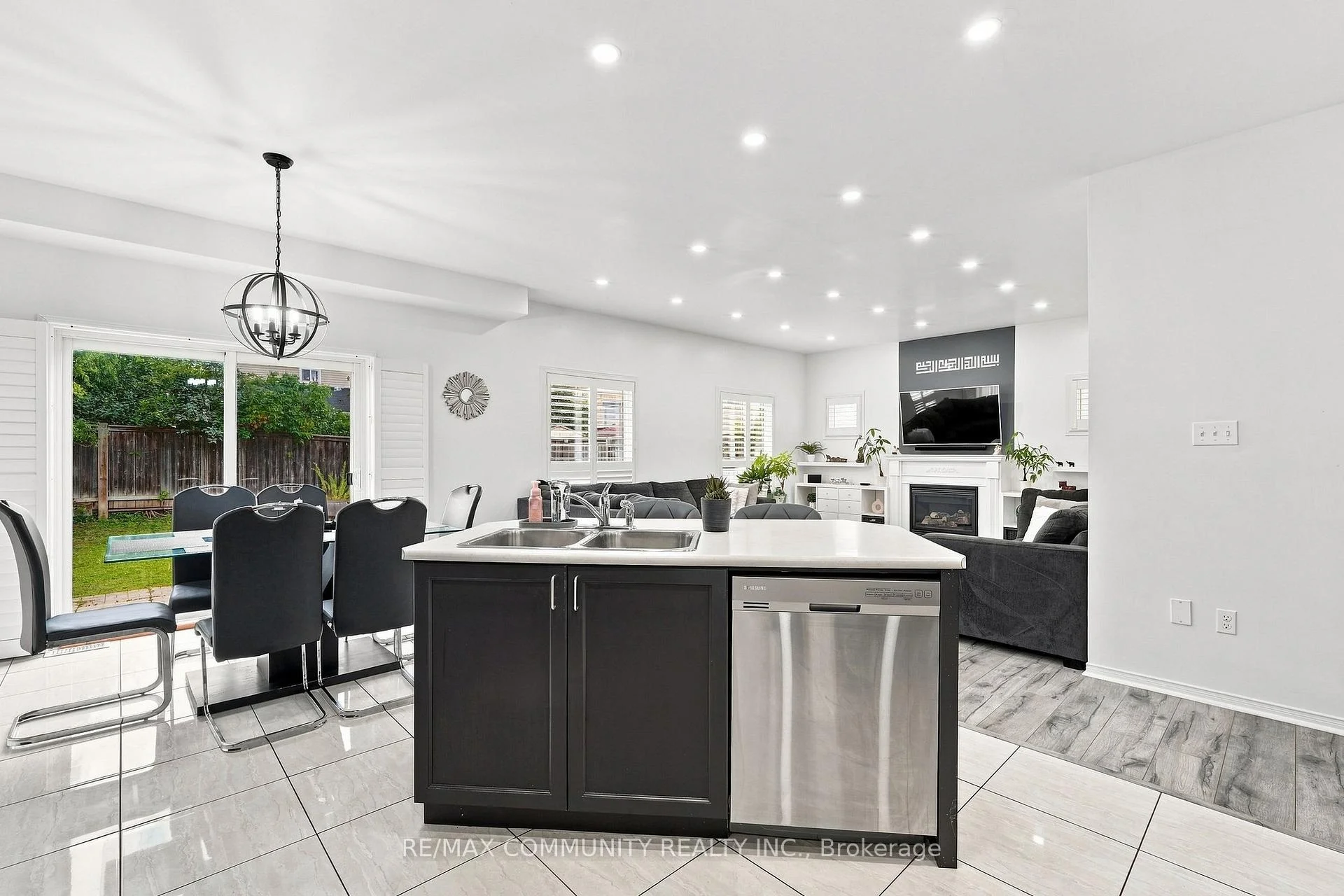 Photo 16 of 1775 Finkle Drive, Oshawa, Taunton — HOMEH