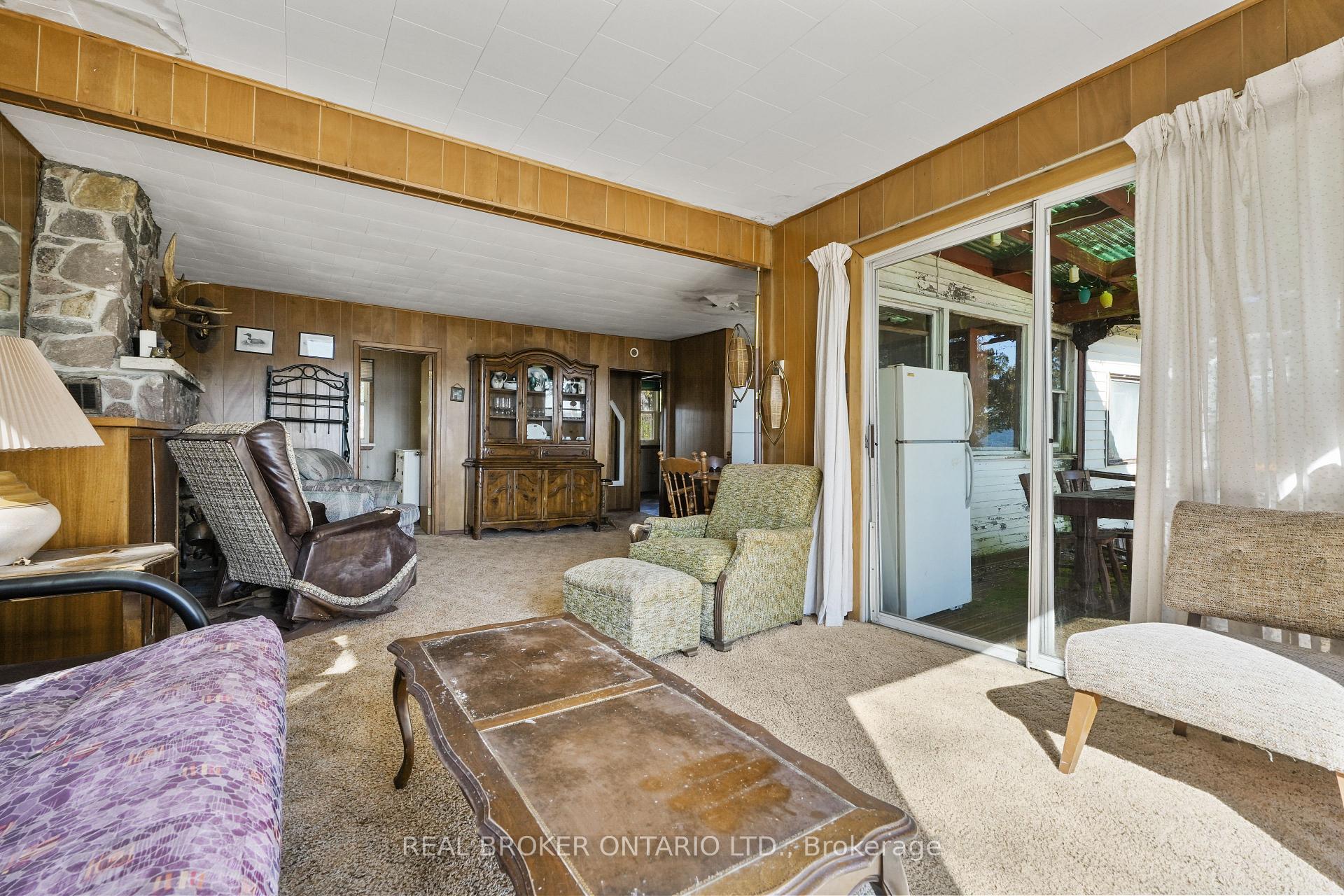 Photo 15 of 713 Erlwyn Drive, Selwyn — HOMEH