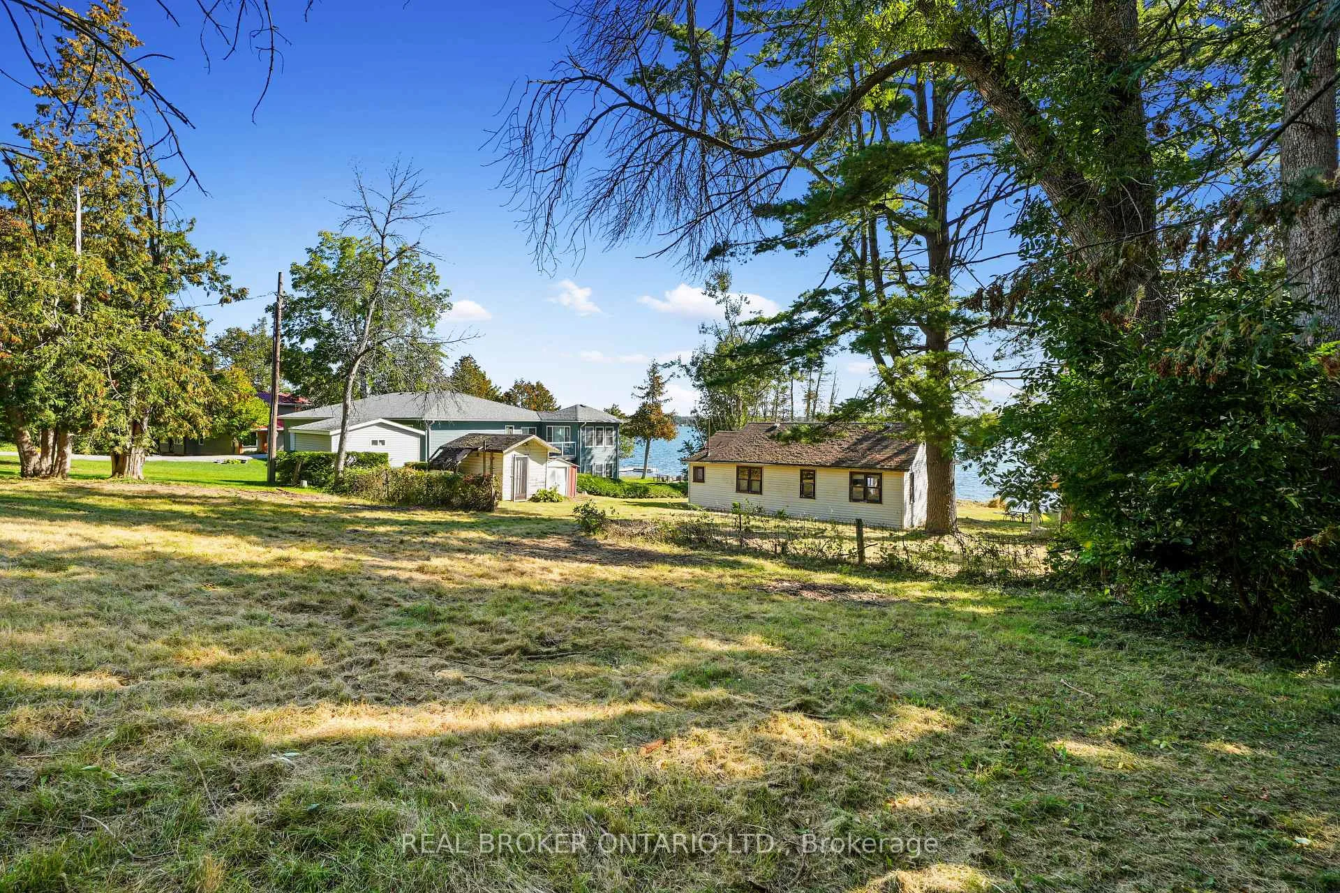 Photo 8 of 713 Erlwyn Drive, Selwyn — HOMEH