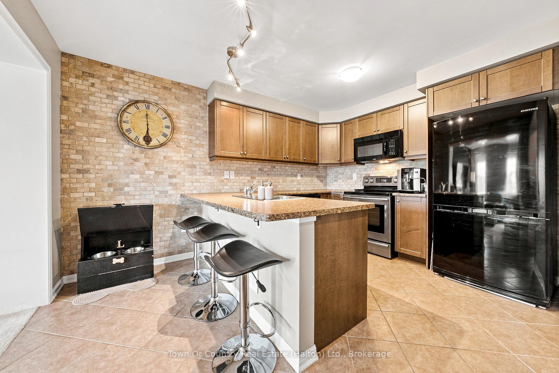 Photo 9 of 641 Speyer Circle, Milton, Harrison — HOMEH