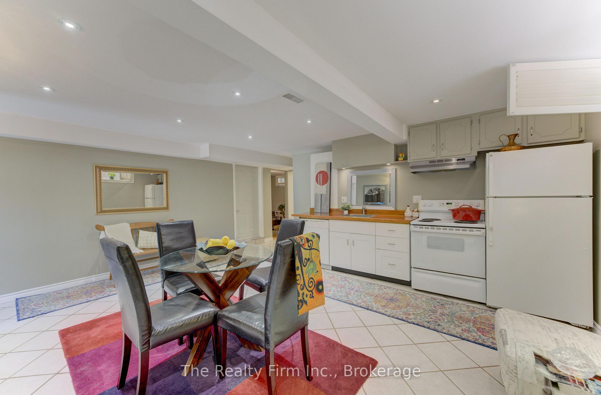 Photo 27 of 218 Forestwood Drive, Kitchener, Forest Heights — HOMEH