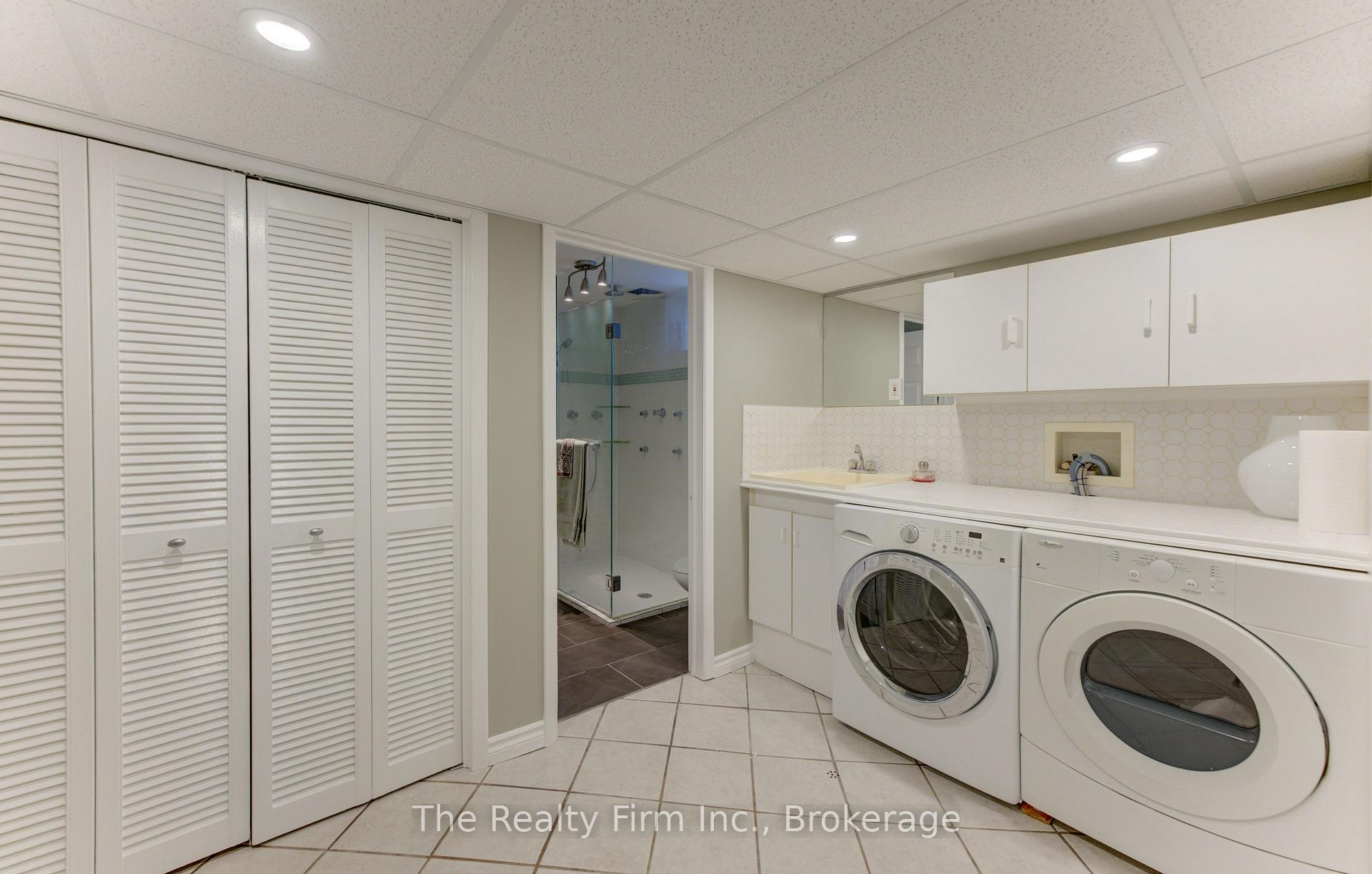 Photo 32 of 218 Forestwood Drive, Kitchener, Forest Heights — HOMEH