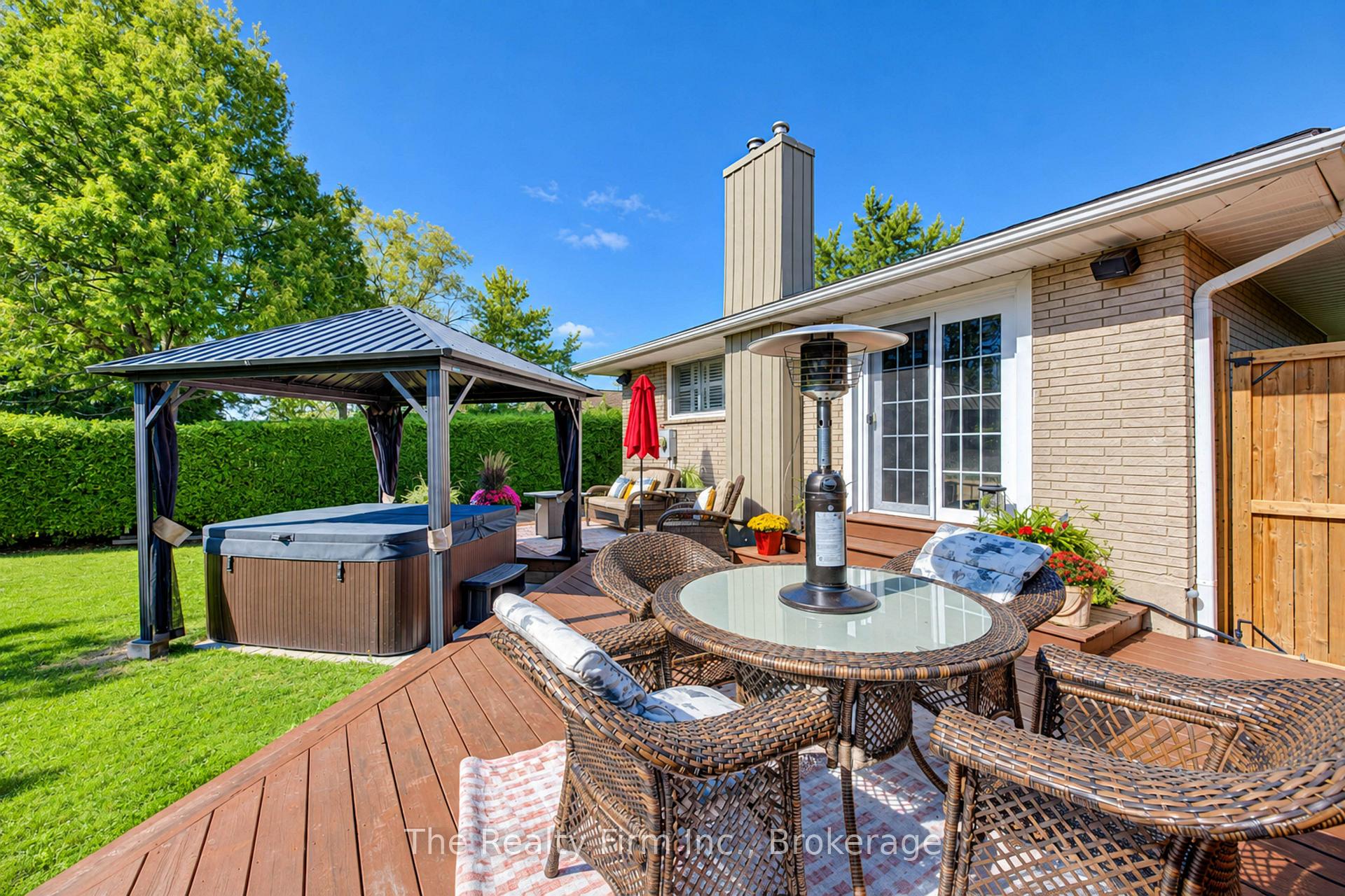 Photo 39 of 218 Forestwood Drive, Kitchener, Forest Heights — HOMEH
