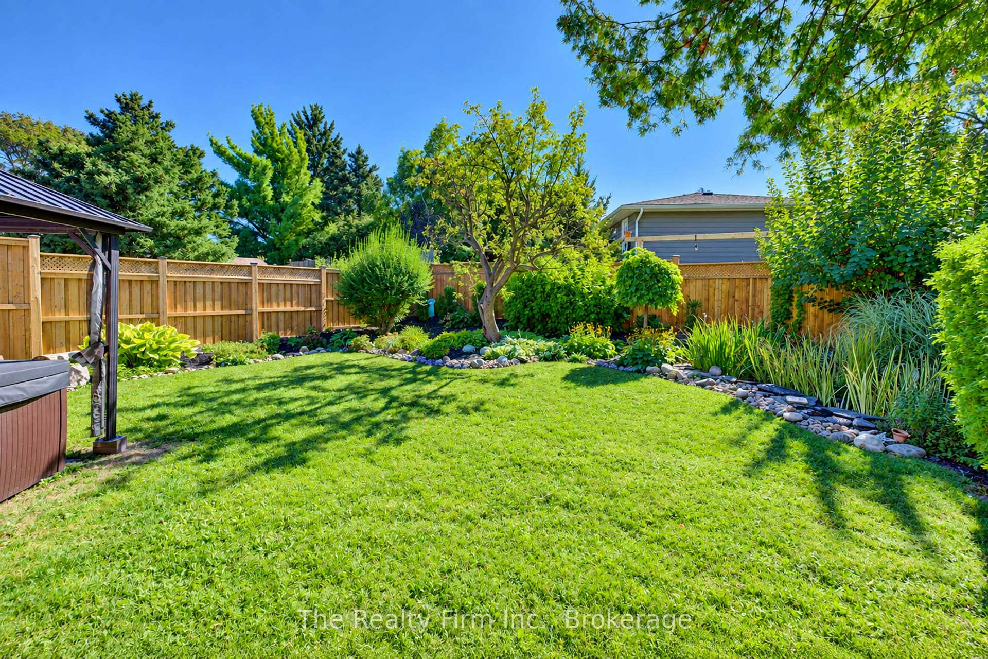 Photo 47 of 218 Forestwood Drive, Kitchener, Forest Heights — HOMEH