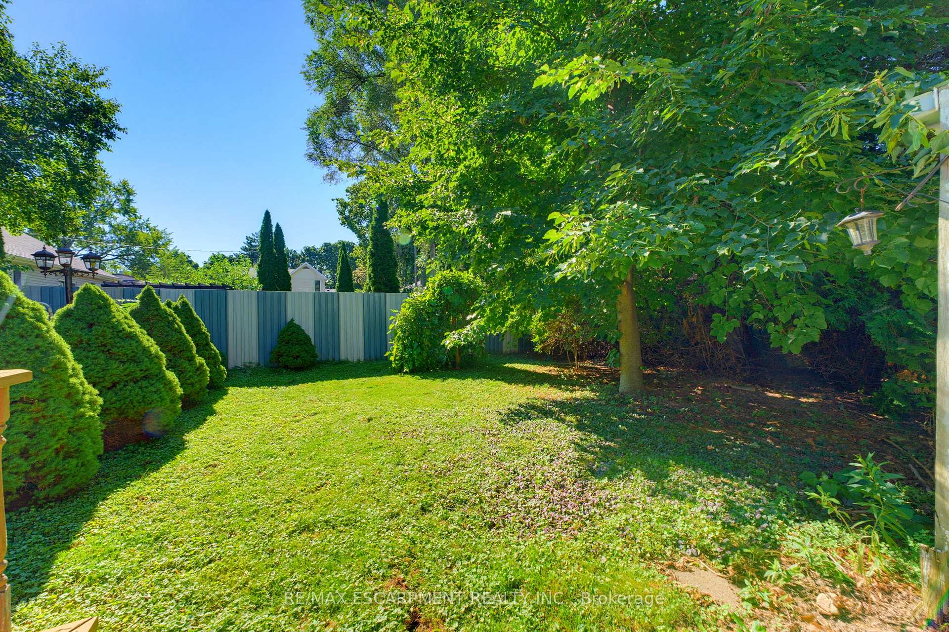Photo 34 of 940 Harvey Place, Burlington, LaSalle — HOMEH