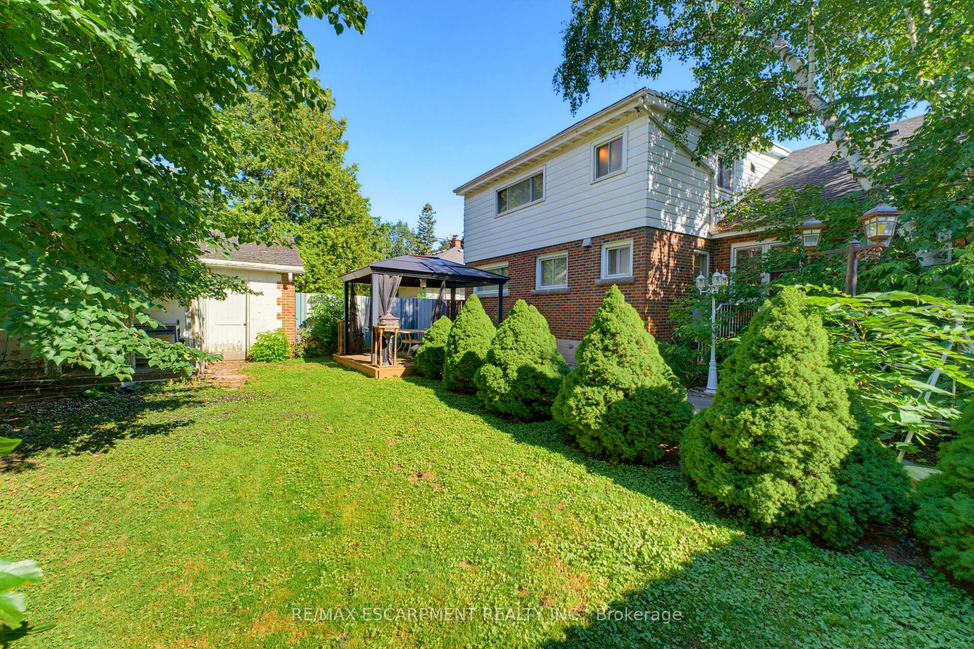 Photo 35 of 940 Harvey Place, Burlington, LaSalle — HOMEH