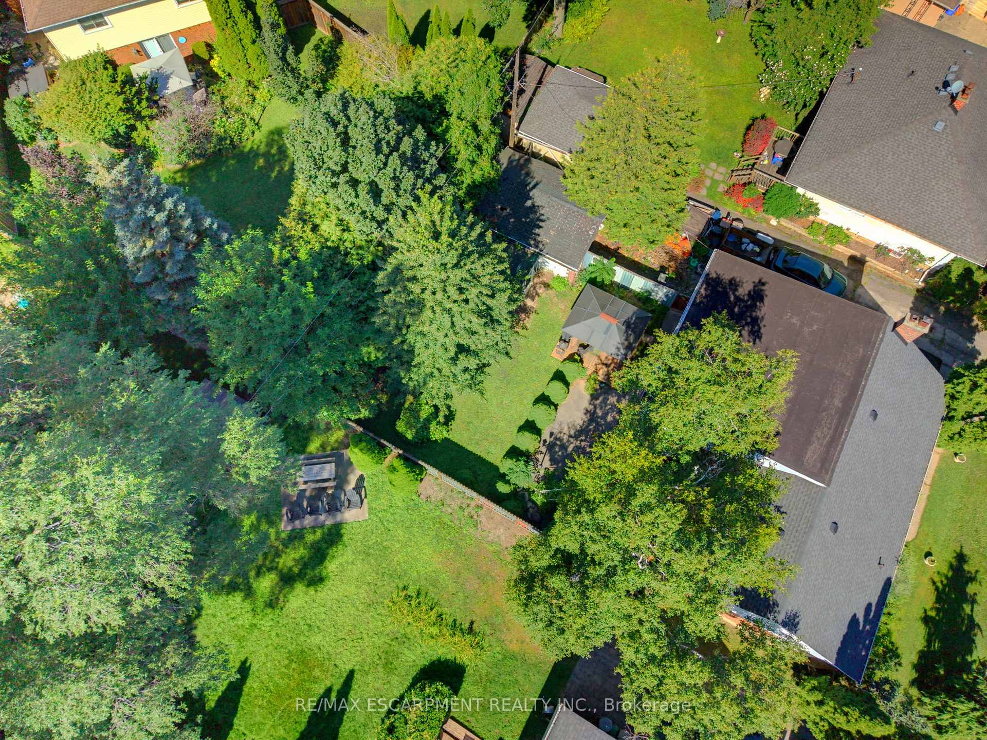 Photo 41 of 940 Harvey Place, Burlington, LaSalle — HOMEH