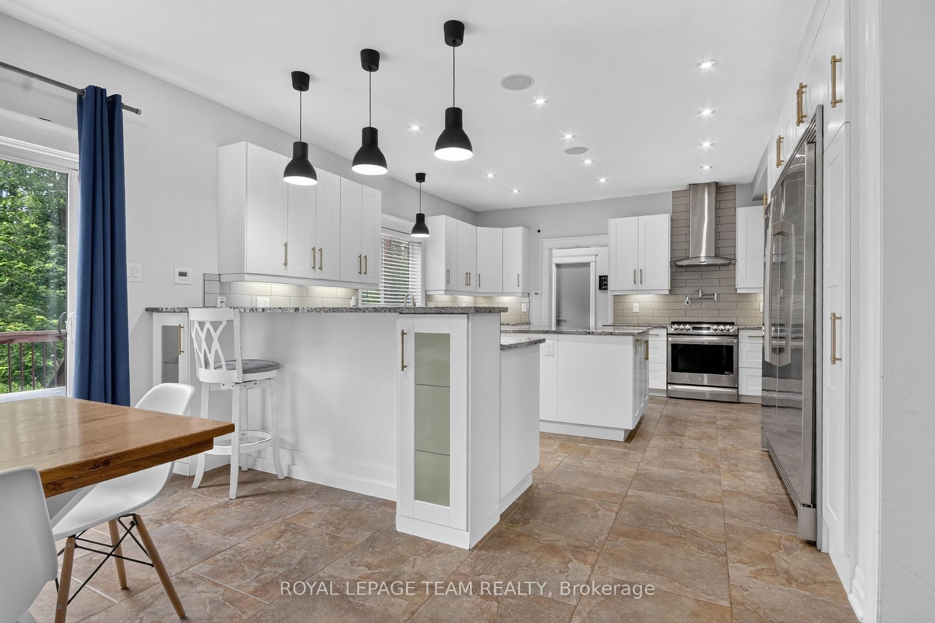 Photo 10 of 6330 Second Line Road, Ottawa, Manotick South to Roger Stevens — HOMEH