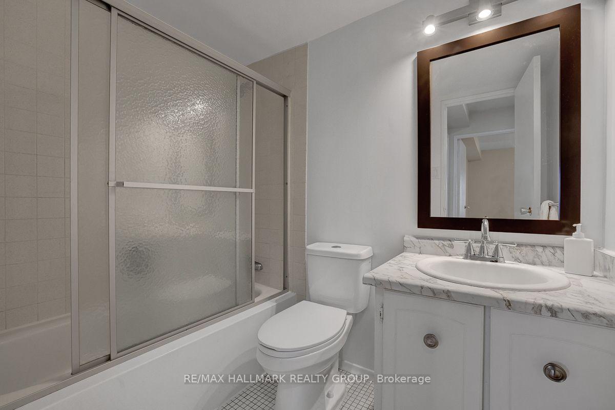 Photo 24 of Unit 1601, 665 Bathgate Drive, Ottawa, Carson Meadows — HOMEH
