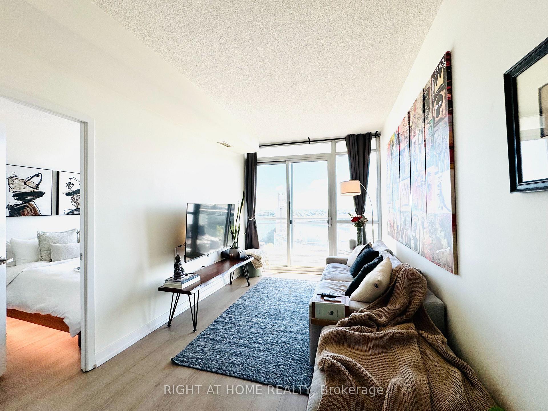 Photo 6 of Unit 1815, 38 Dan Leckie Way, Toronto, Waterfront Communities — HOMEH