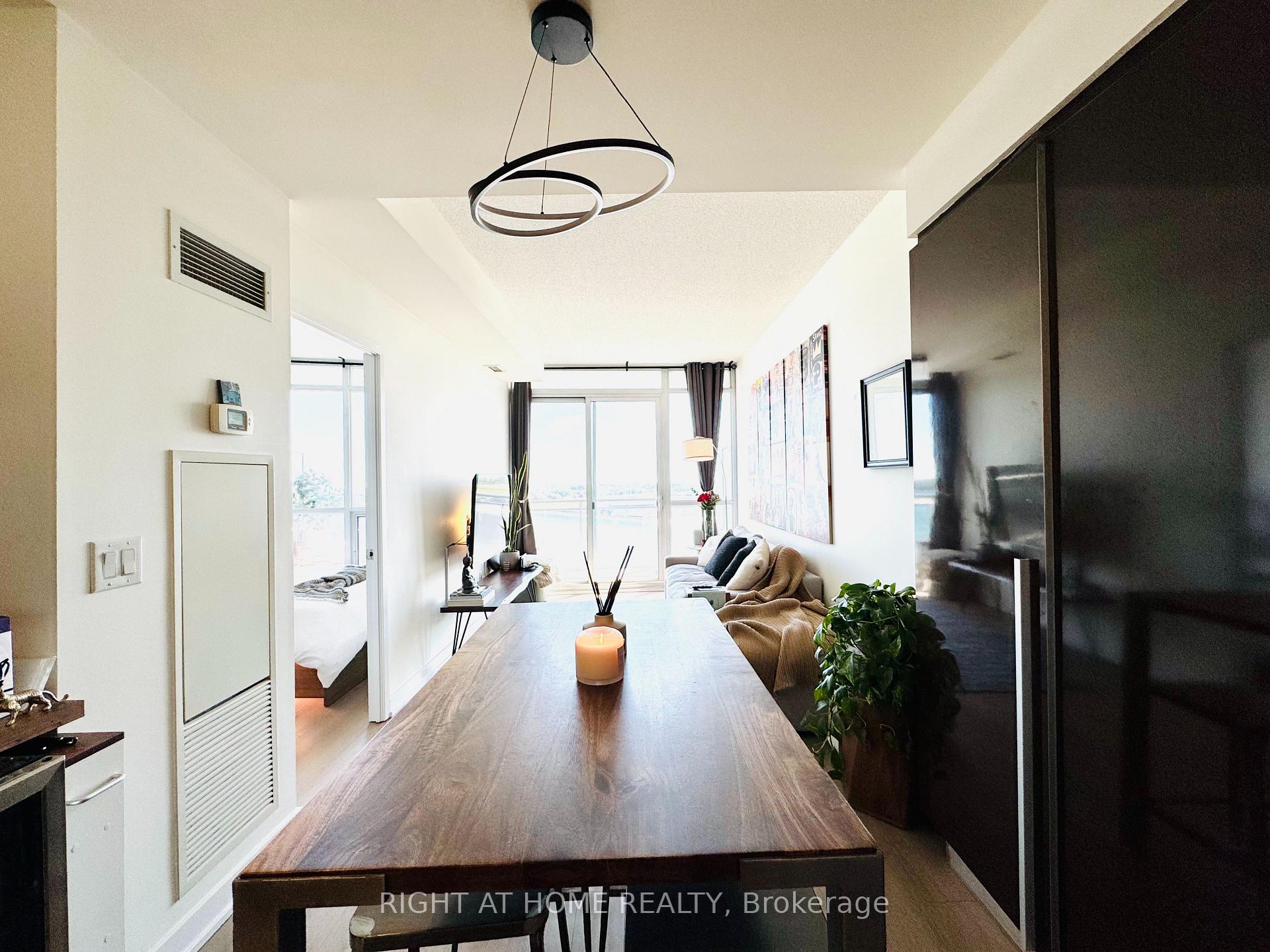 Photo 8 of Unit 1815, 38 Dan Leckie Way, Toronto, Waterfront Communities — HOMEH