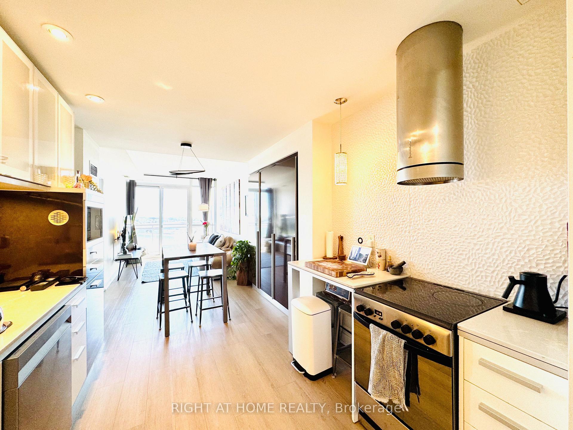 Photo 13 of Unit 1815, 38 Dan Leckie Way, Toronto, Waterfront Communities — HOMEH
