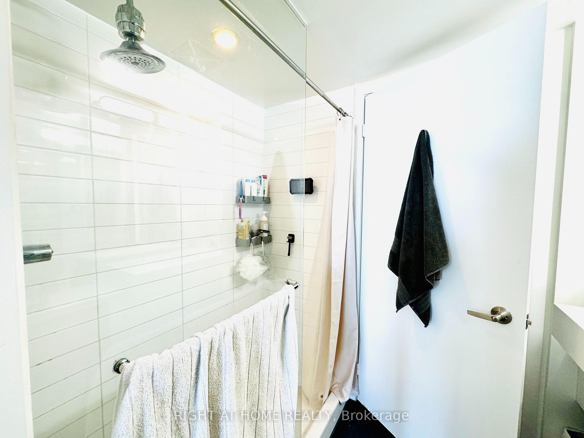 Photo 18 of Unit 1815, 38 Dan Leckie Way, Toronto, Waterfront Communities — HOMEH