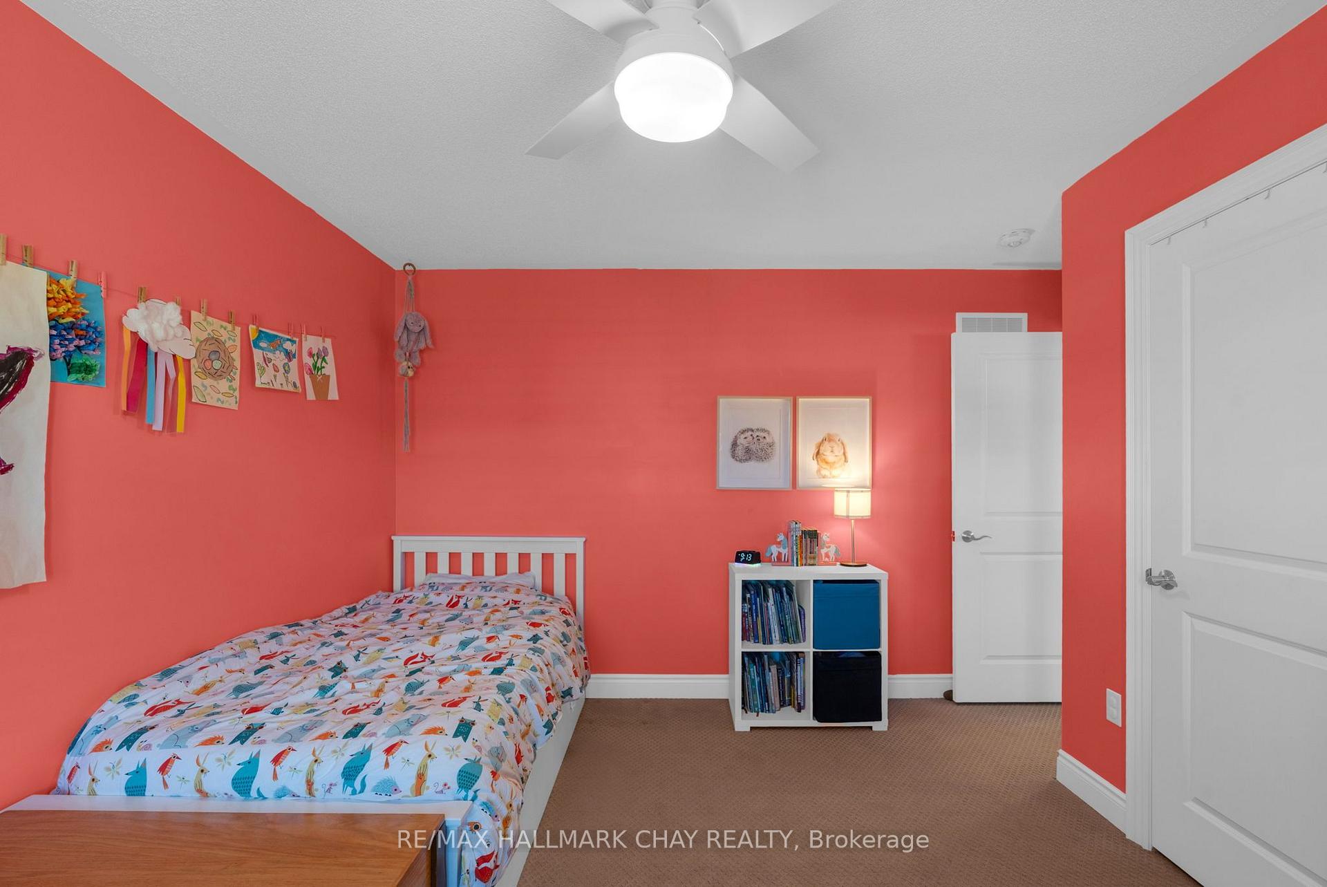Photo 32 of 37 Nelson Street, Clearview, Creemore — HOMEH