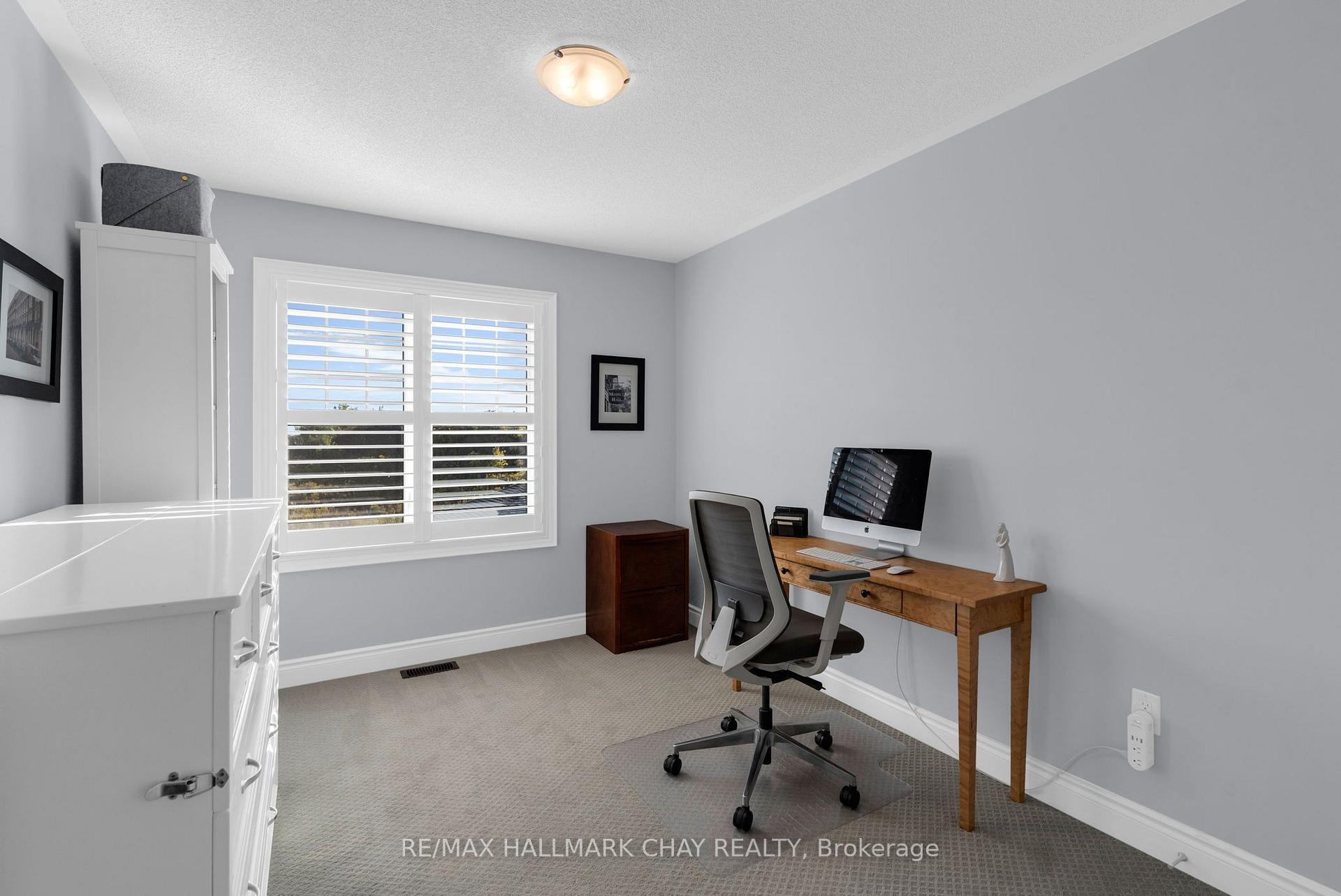 Photo 35 of 37 Nelson Street, Clearview, Creemore — HOMEH