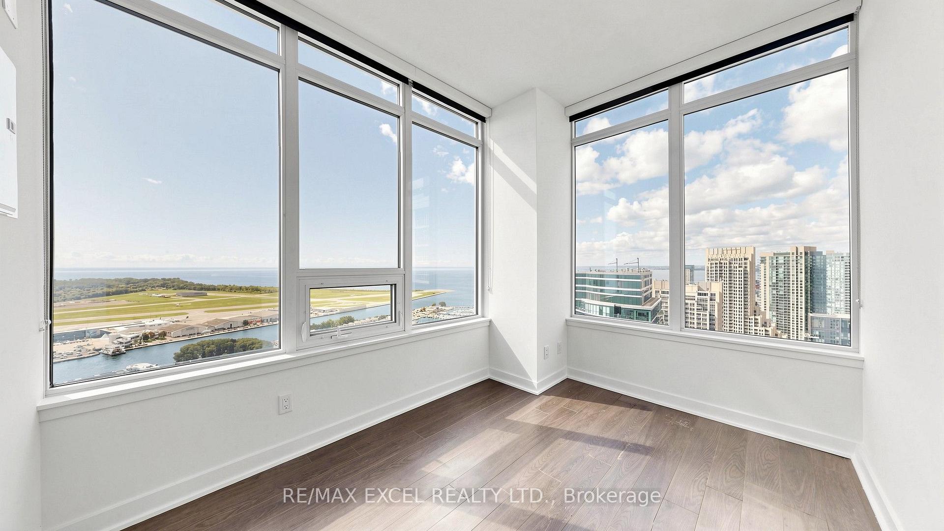 Photo 14 of Unit 4002, 17 Bathurst Street, Toronto, Waterfront Communities — HOMEH