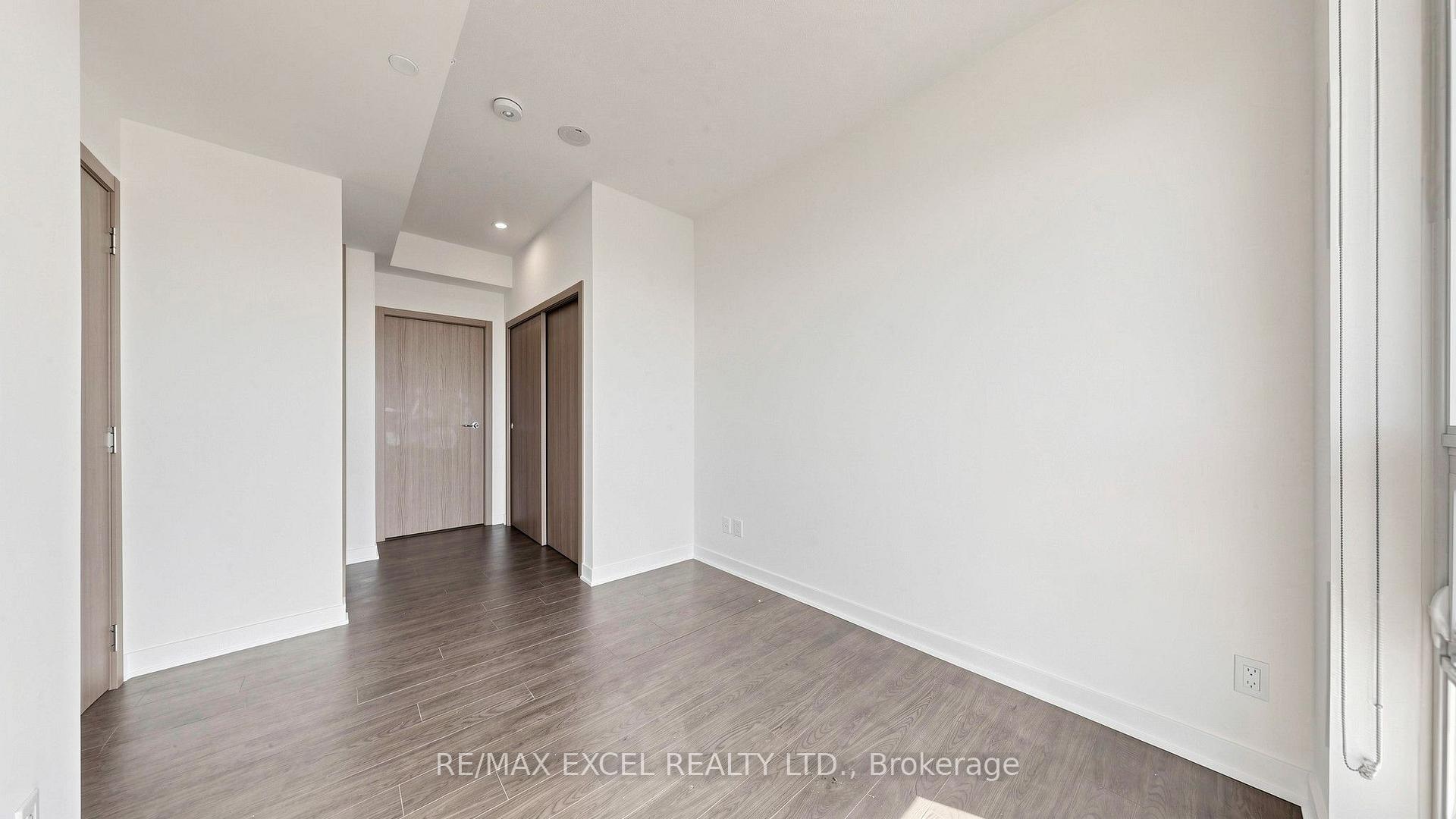 Photo 17 of Unit 4002, 17 Bathurst Street, Toronto, Waterfront Communities — HOMEH