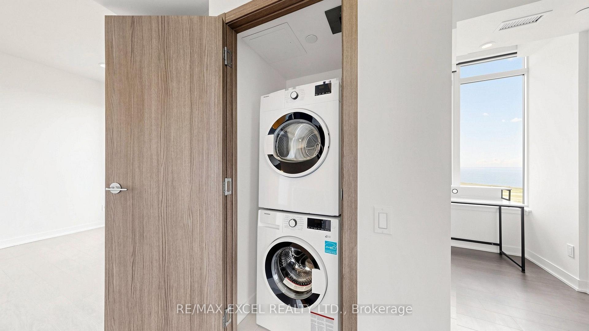 Photo 20 of Unit 4002, 17 Bathurst Street, Toronto, Waterfront Communities — HOMEH
