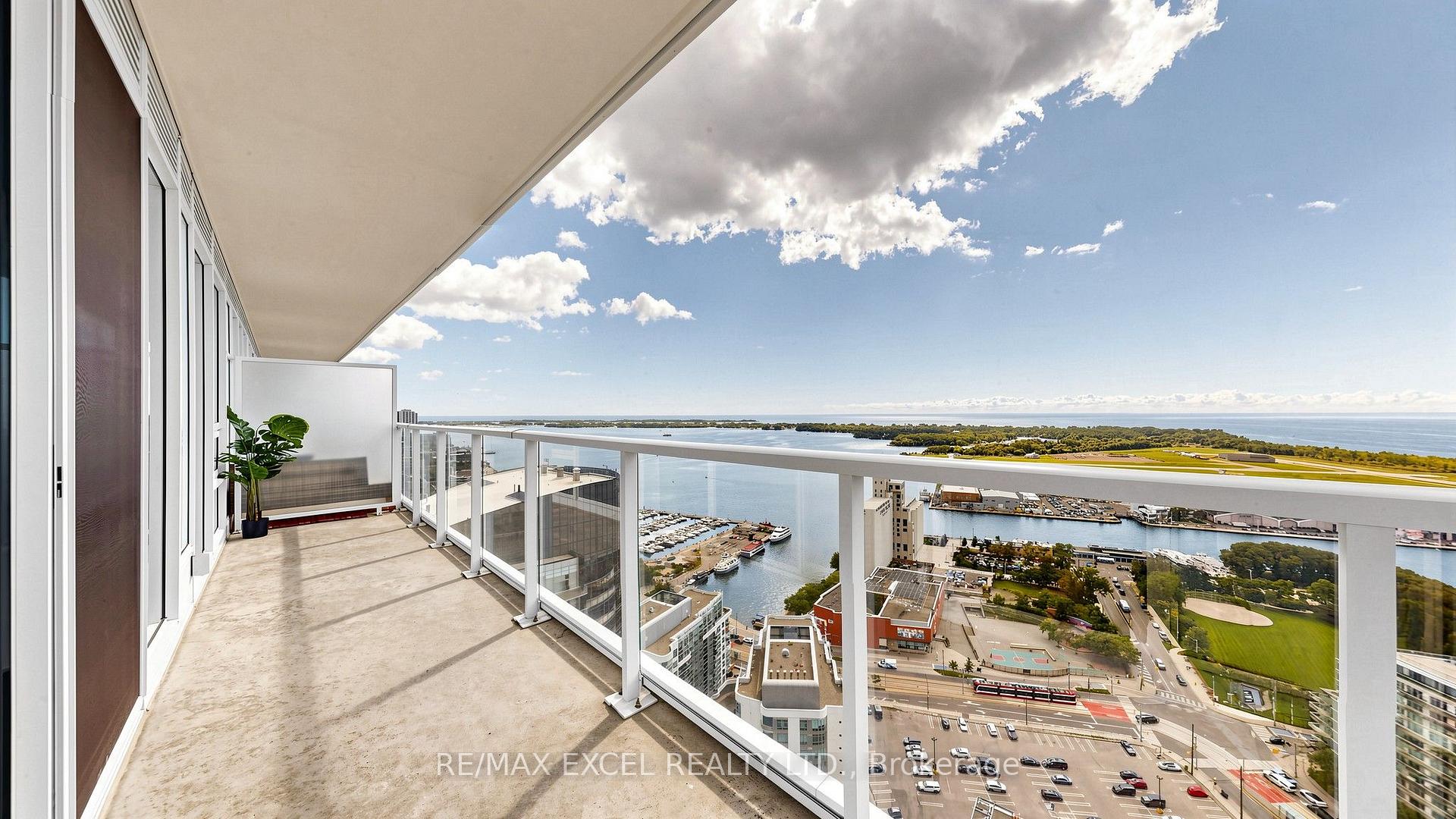 Photo 23 of Unit 4002, 17 Bathurst Street, Toronto, Waterfront Communities — HOMEH