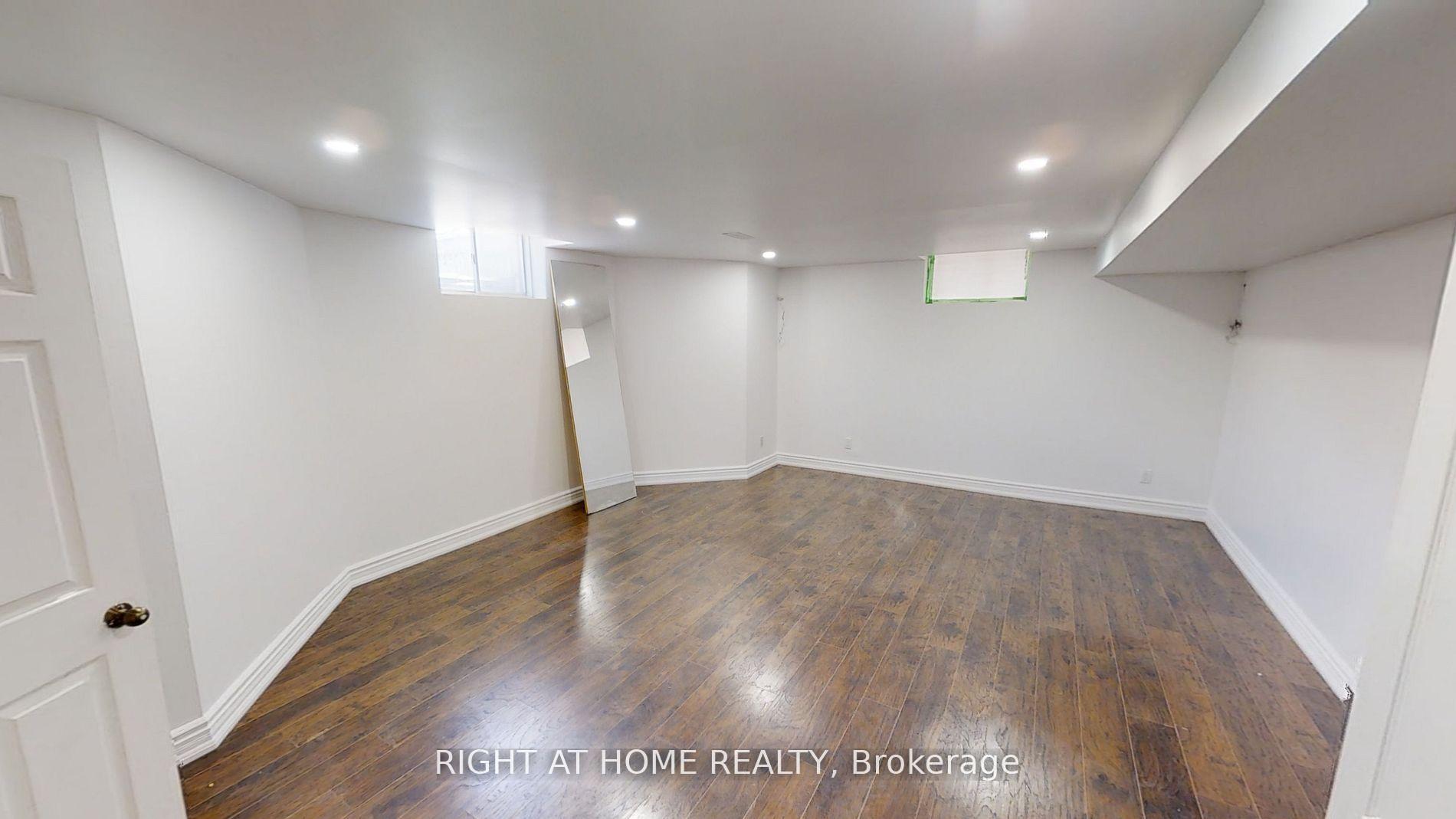 Photo 47 of 31 Northgate Crescent E, Richmond Hill, Bayview Hill — HOMEH