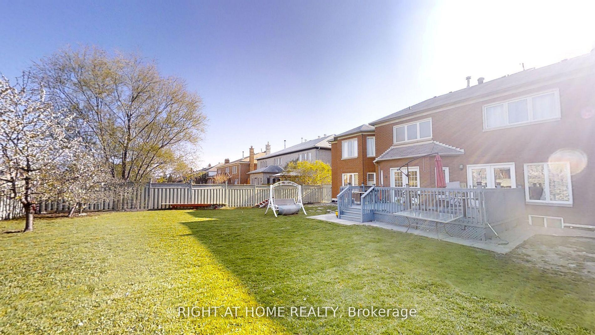 Photo 50 of 31 Northgate Crescent E, Richmond Hill, Bayview Hill — HOMEH