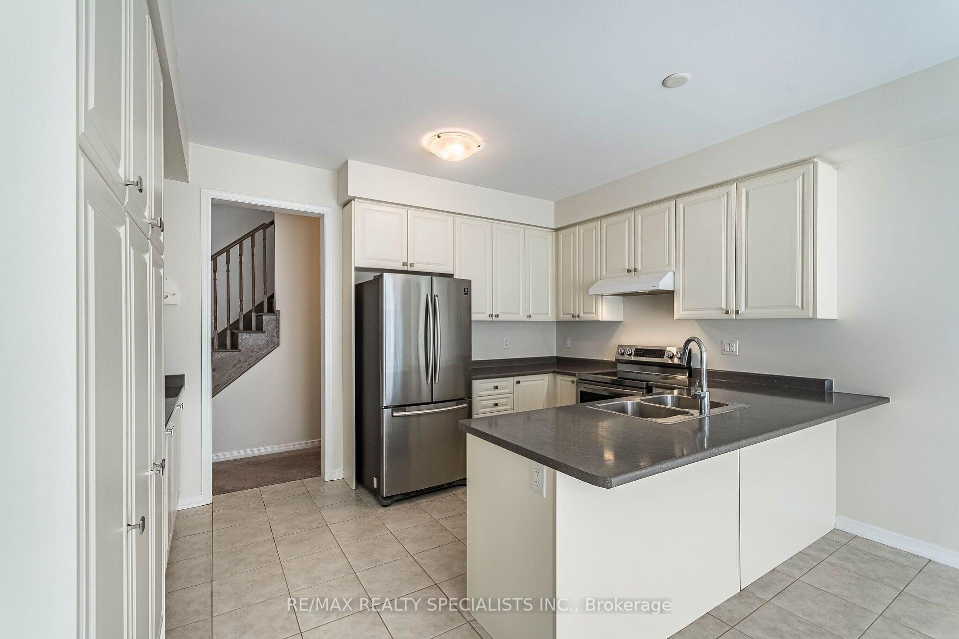 Photo 19 of 25 Cloy Drive, Thorold, Hurricane/Merrittville — HOMEH