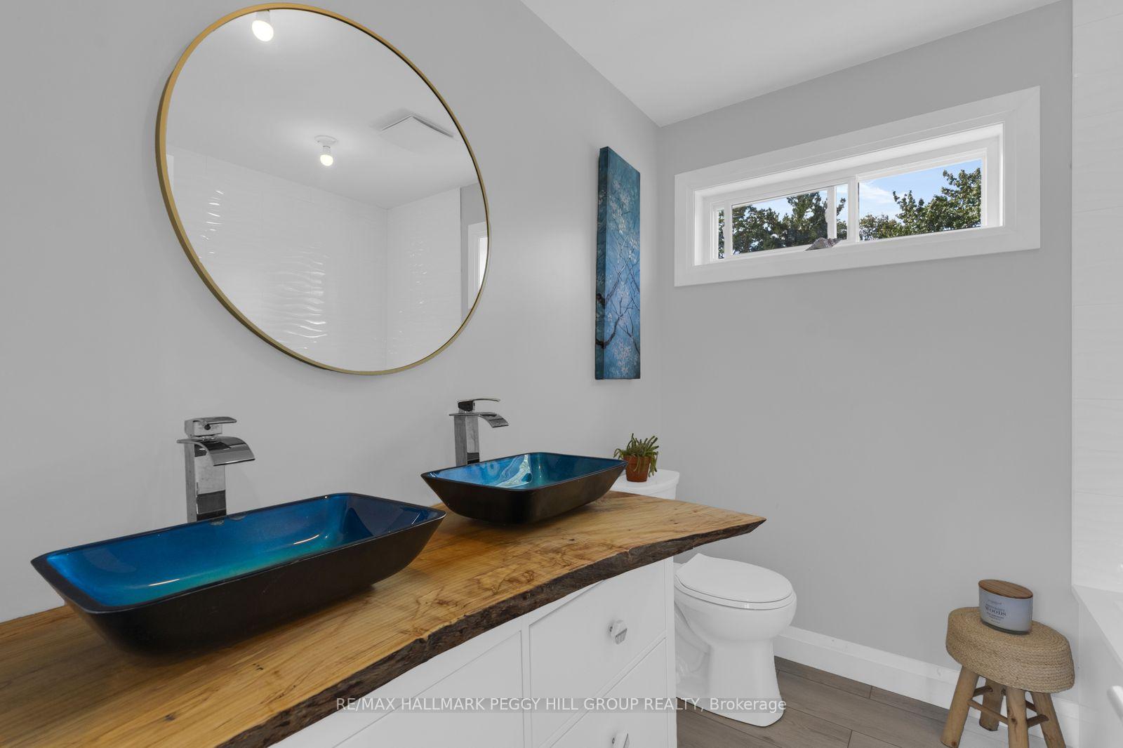 Photo 13 of 825 Adams Road, Innisfil, Alcona — HOMEH