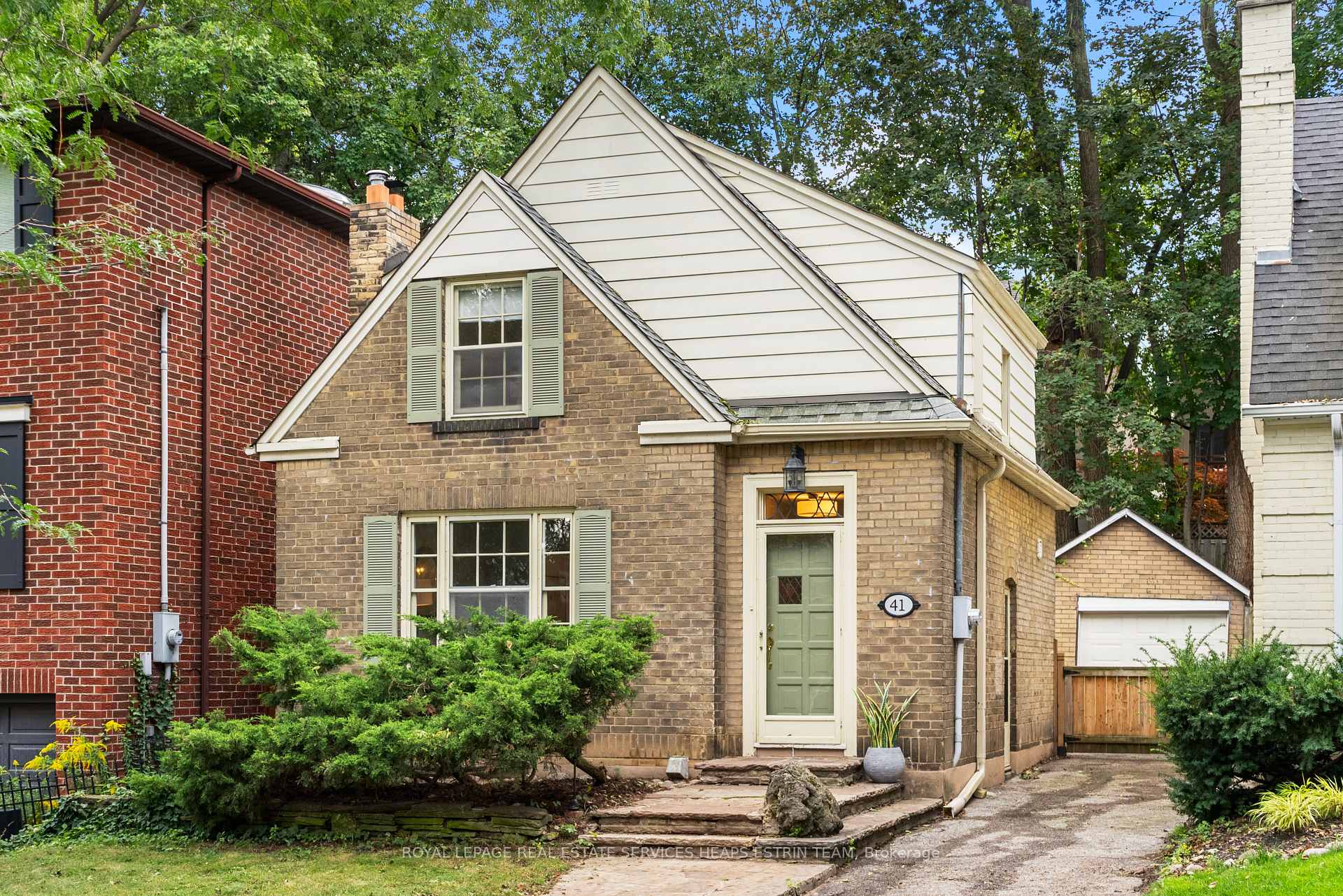 Photo 1 of 41 Fairfield Road, Toronto, Mount Pleasant East — HOMEH