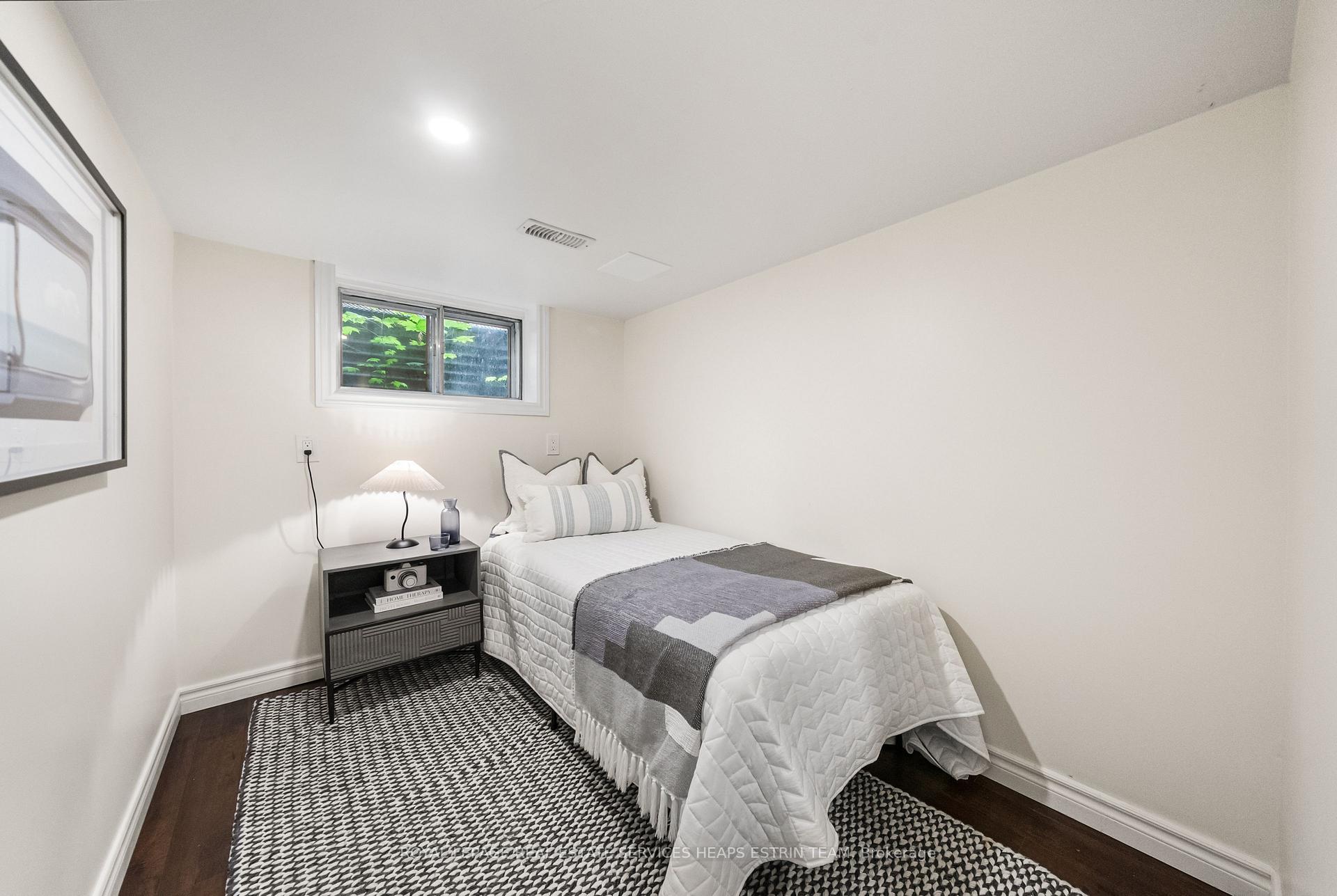 Photo 26 of 41 Fairfield Road, Toronto, Mount Pleasant East — HOMEH