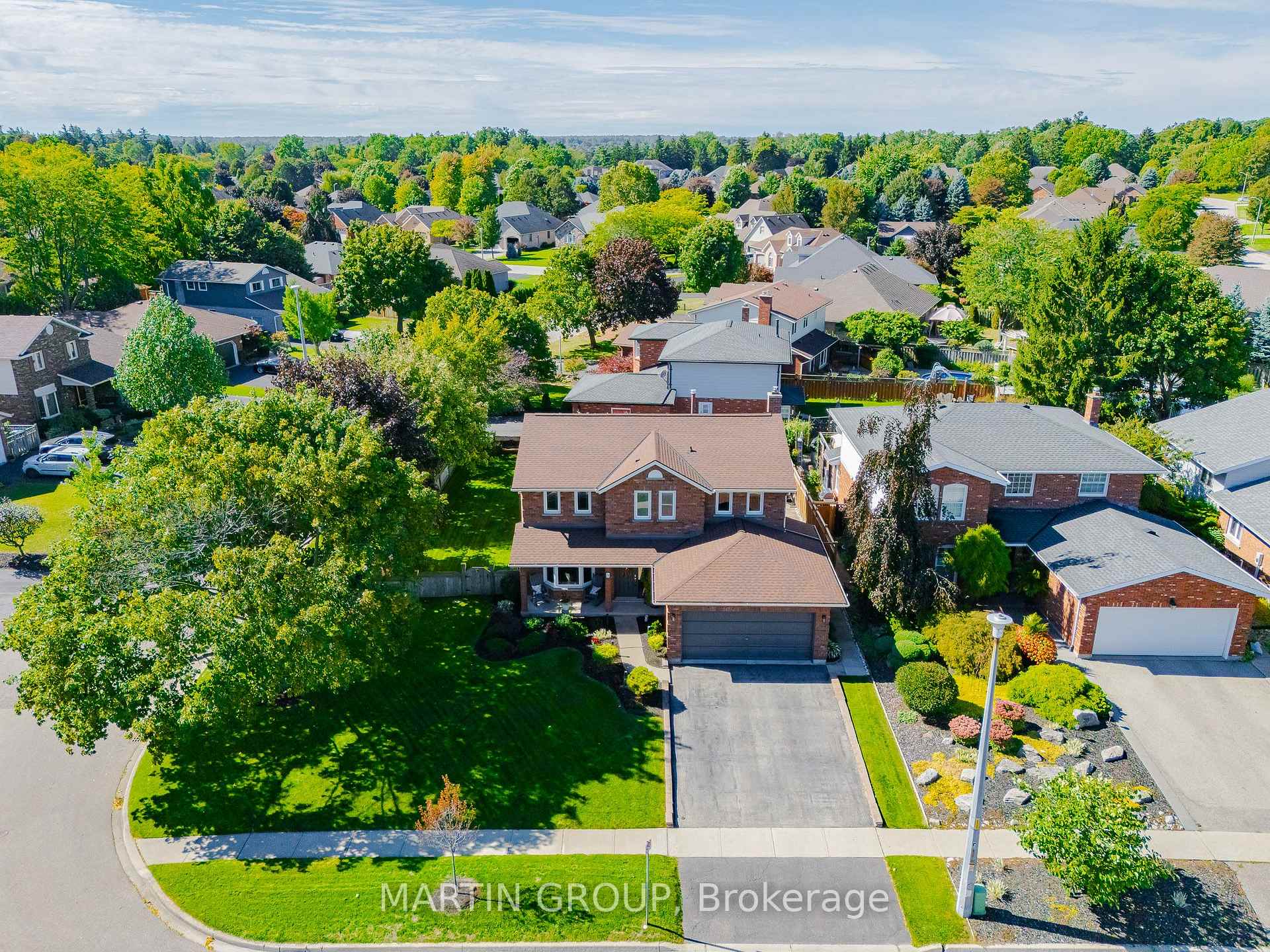 Photo 2 of 30 Donly Drive S, Norfolk, Simcoe — HOMEH