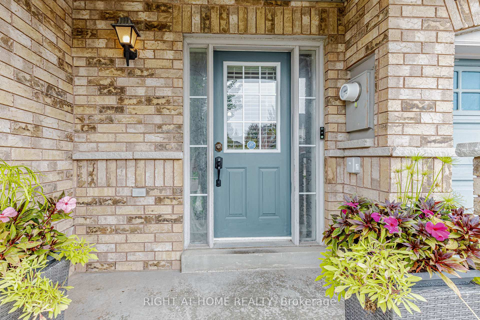 Photo 3 of 97 Timbertop Crescent, Brampton, Sandringham-Wellington — HOMEH