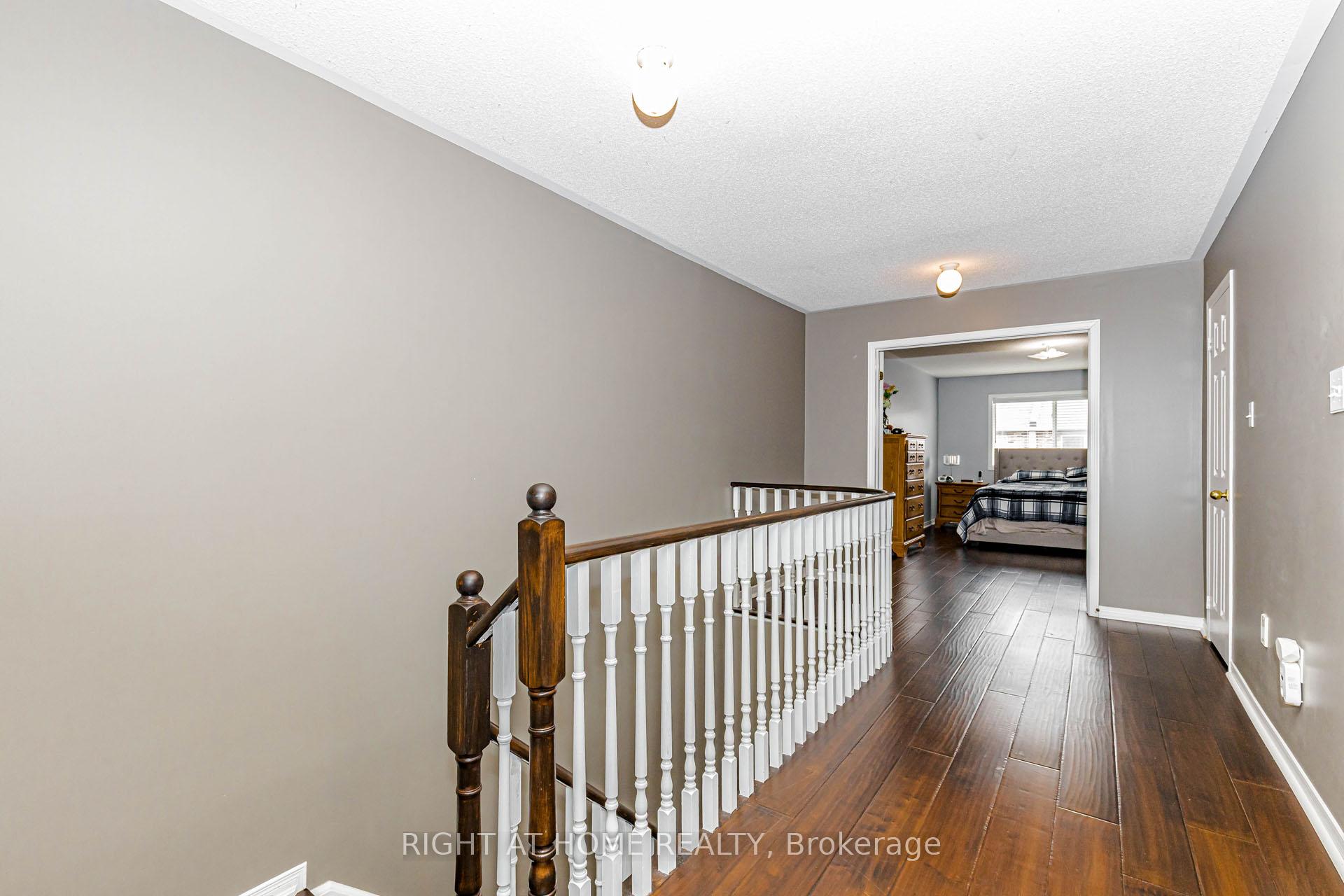 Photo 21 of 97 Timbertop Crescent, Brampton, Sandringham-Wellington — HOMEH