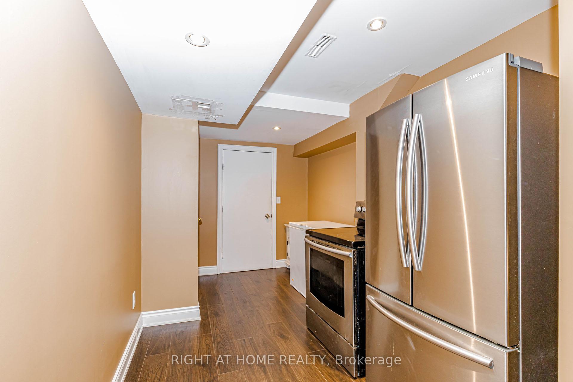 Photo 43 of 97 Timbertop Crescent, Brampton, Sandringham-Wellington — HOMEH