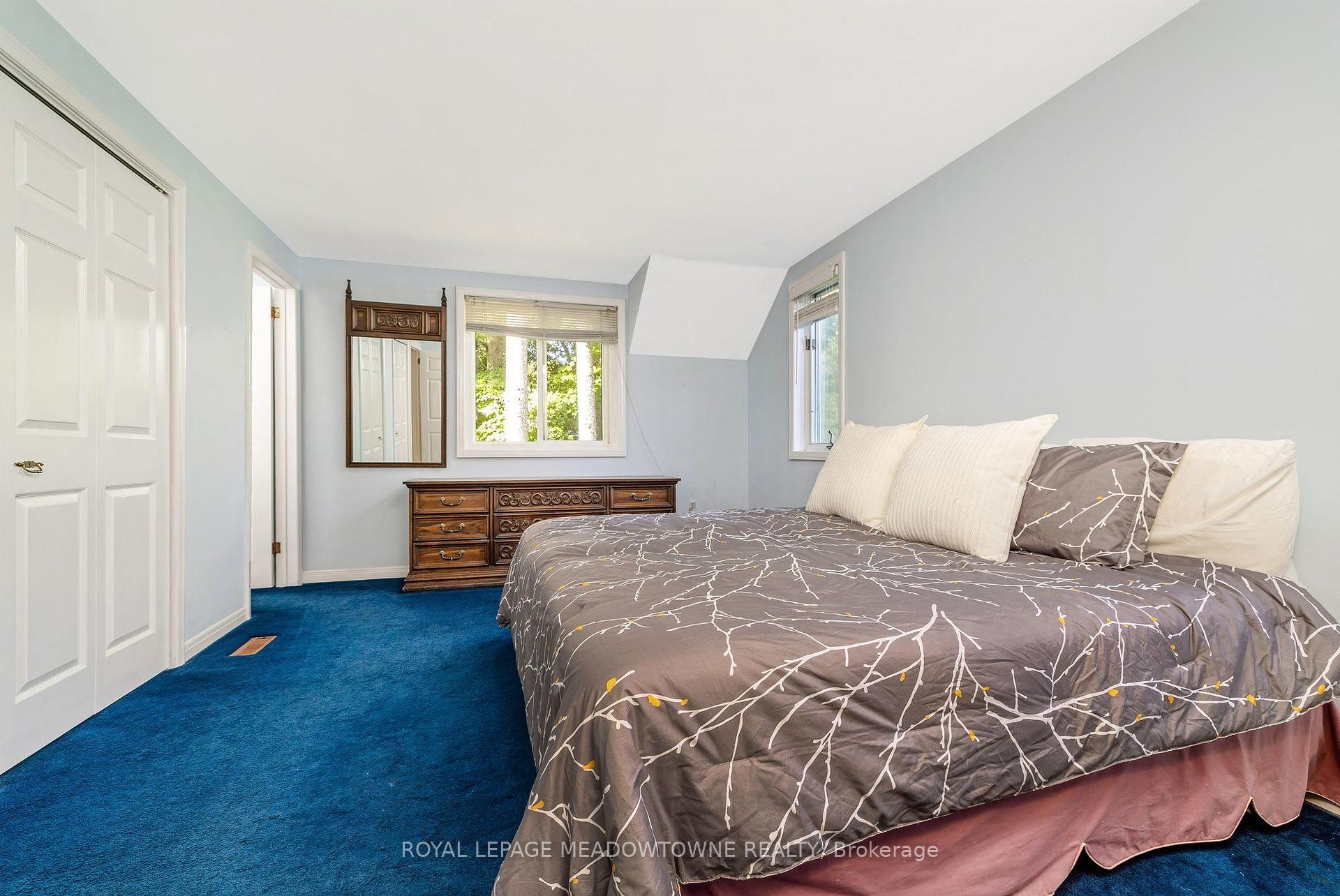 Photo 25 of 12 Mullen Place, Halton Hills, Glen Williams — HOMEH