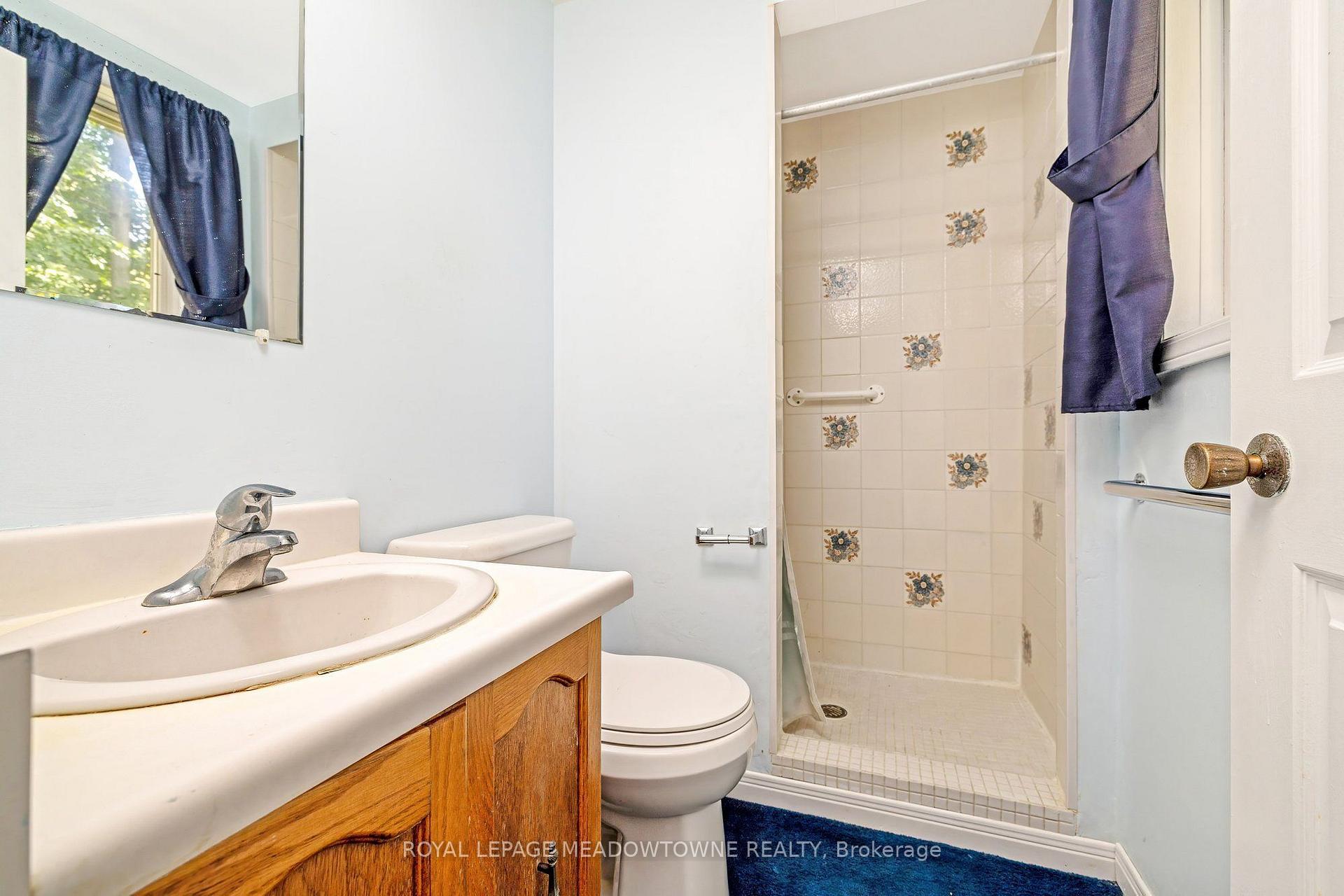 Photo 26 of 12 Mullen Place, Halton Hills, Glen Williams — HOMEH