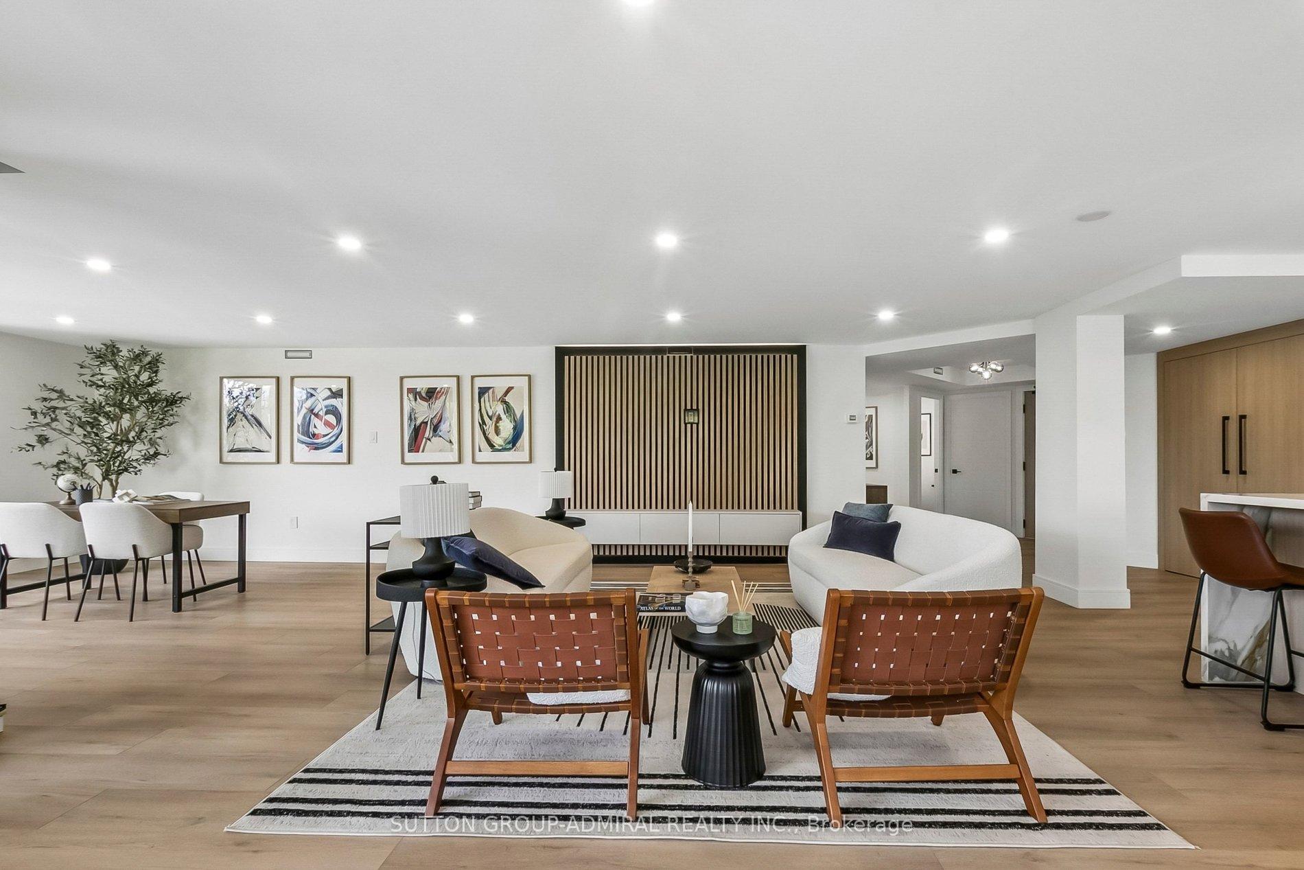 Photo 9 of Unit 301, 3900 Yonge Street, Toronto, Bedford Park-Nortown — HOMEH