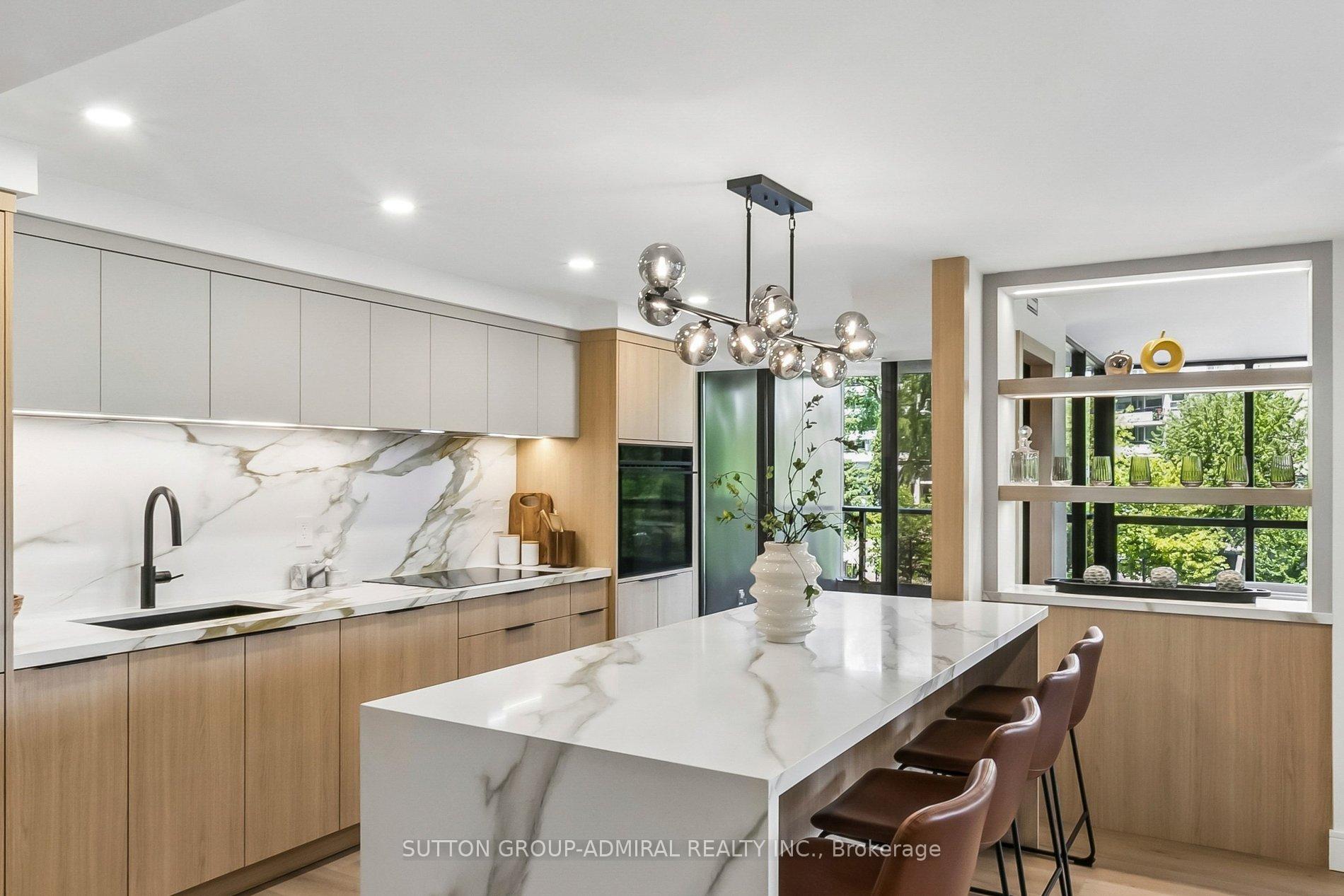 Photo 22 of Unit 301, 3900 Yonge Street, Toronto, Bedford Park-Nortown — HOMEH