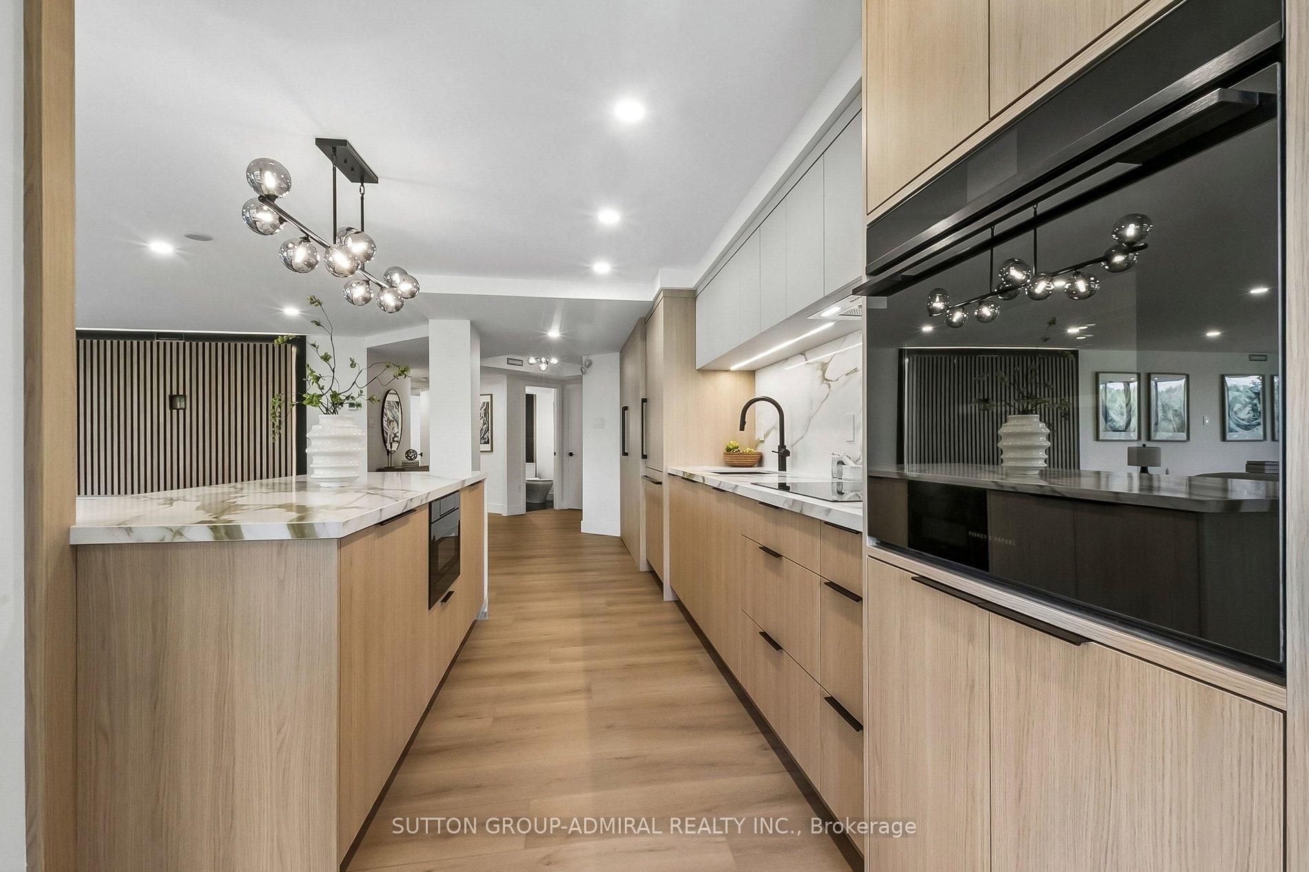 Photo 29 of Unit 301, 3900 Yonge Street, Toronto, Bedford Park-Nortown — HOMEH
