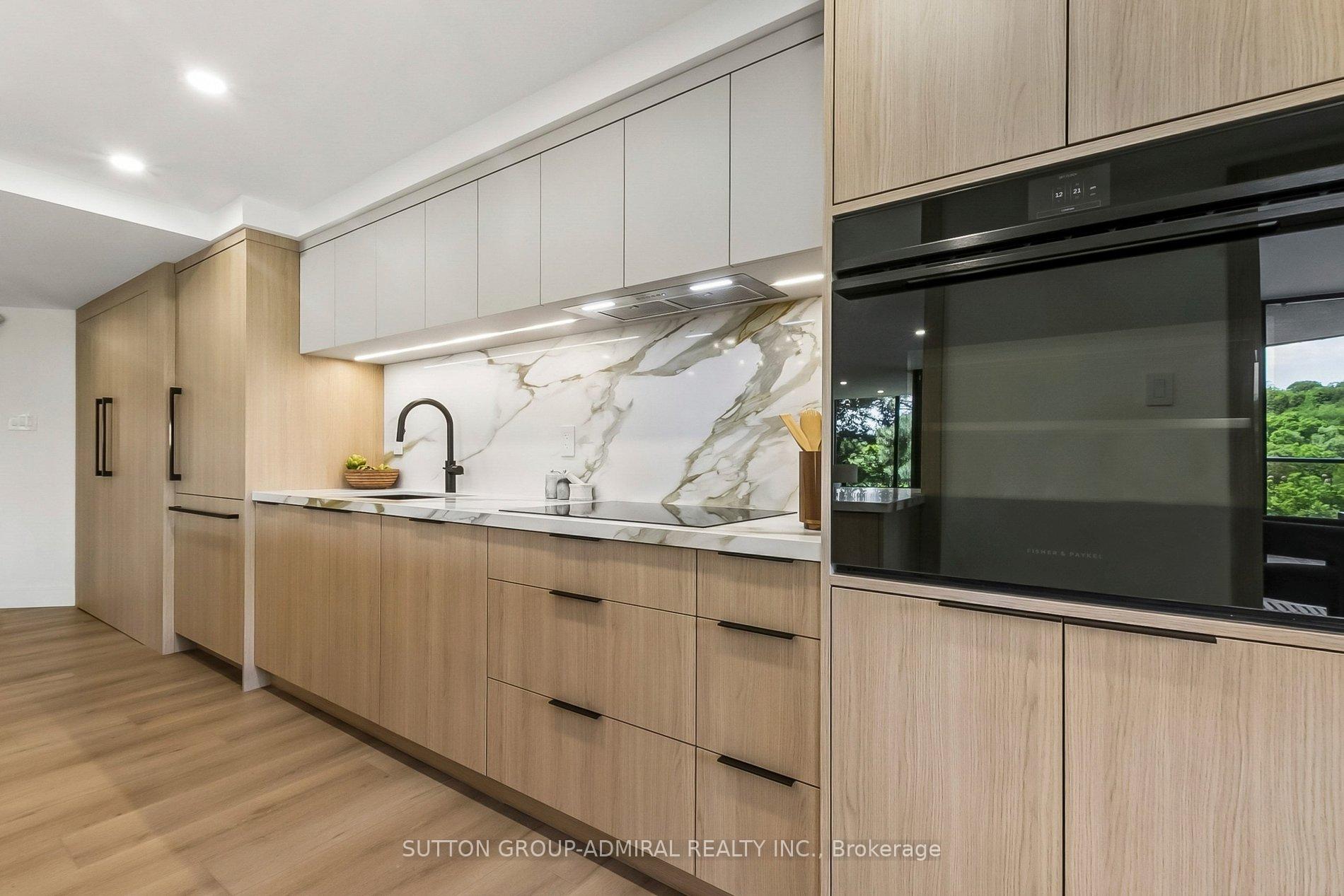 Photo 30 of Unit 301, 3900 Yonge Street, Toronto, Bedford Park-Nortown — HOMEH