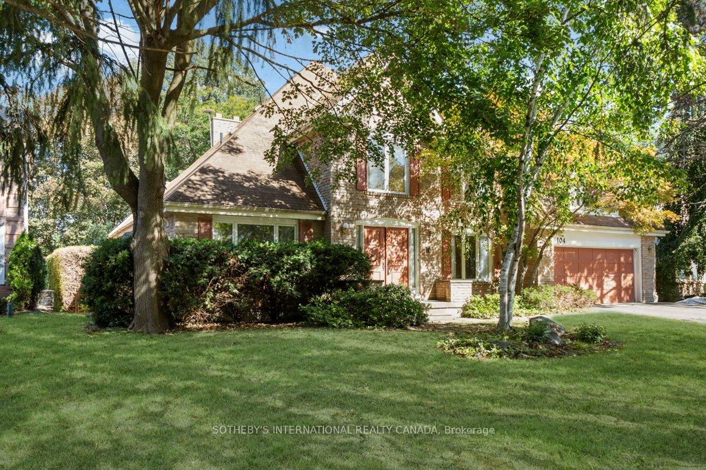Photo 1 of 104 Cambridge Crescent, Richmond Hill, South Richvale — HOMEH