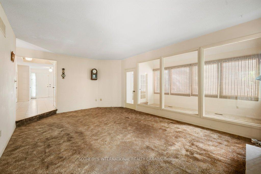 Photo 16 of 104 Cambridge Crescent, Richmond Hill, South Richvale — HOMEH