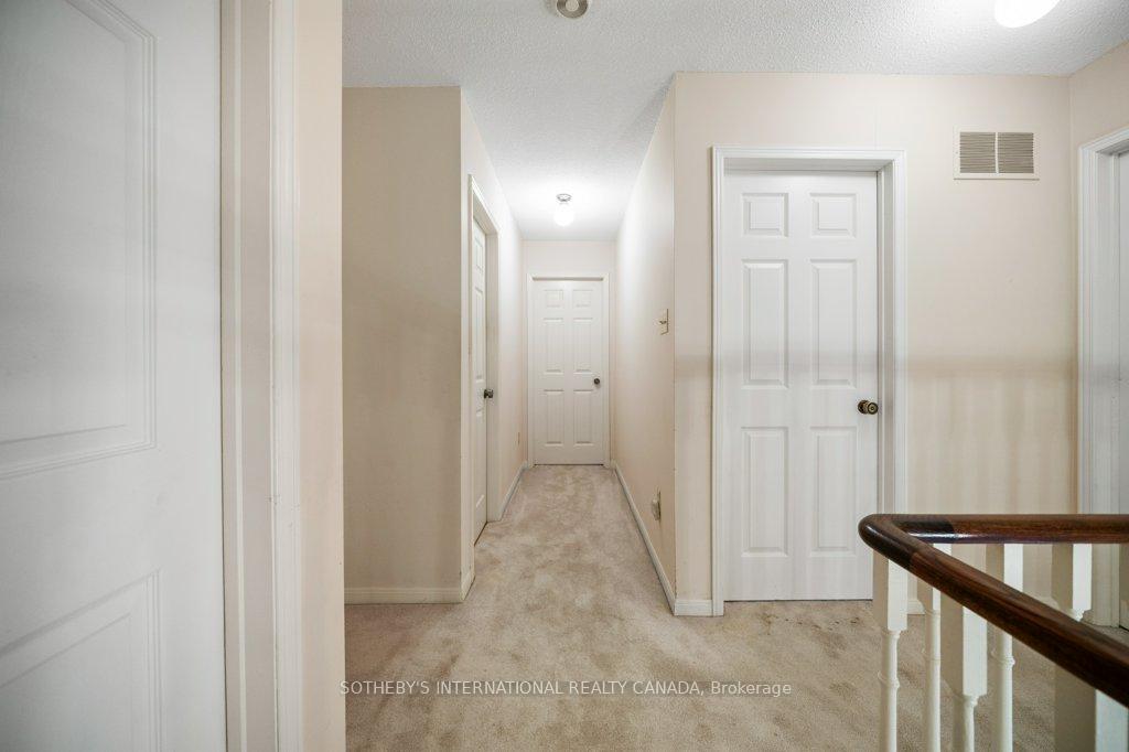 Photo 23 of 104 Cambridge Crescent, Richmond Hill, South Richvale — HOMEH