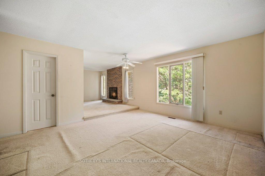 Photo 25 of 104 Cambridge Crescent, Richmond Hill, South Richvale — HOMEH