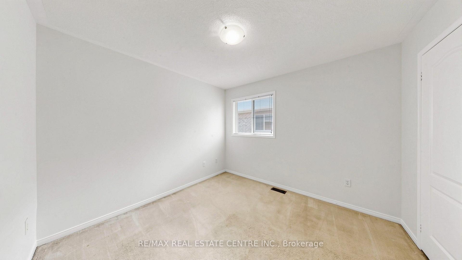 Photo 29 of 30 Culture Crescent, Brampton, Fletcher's Creek Village — HOMEH
