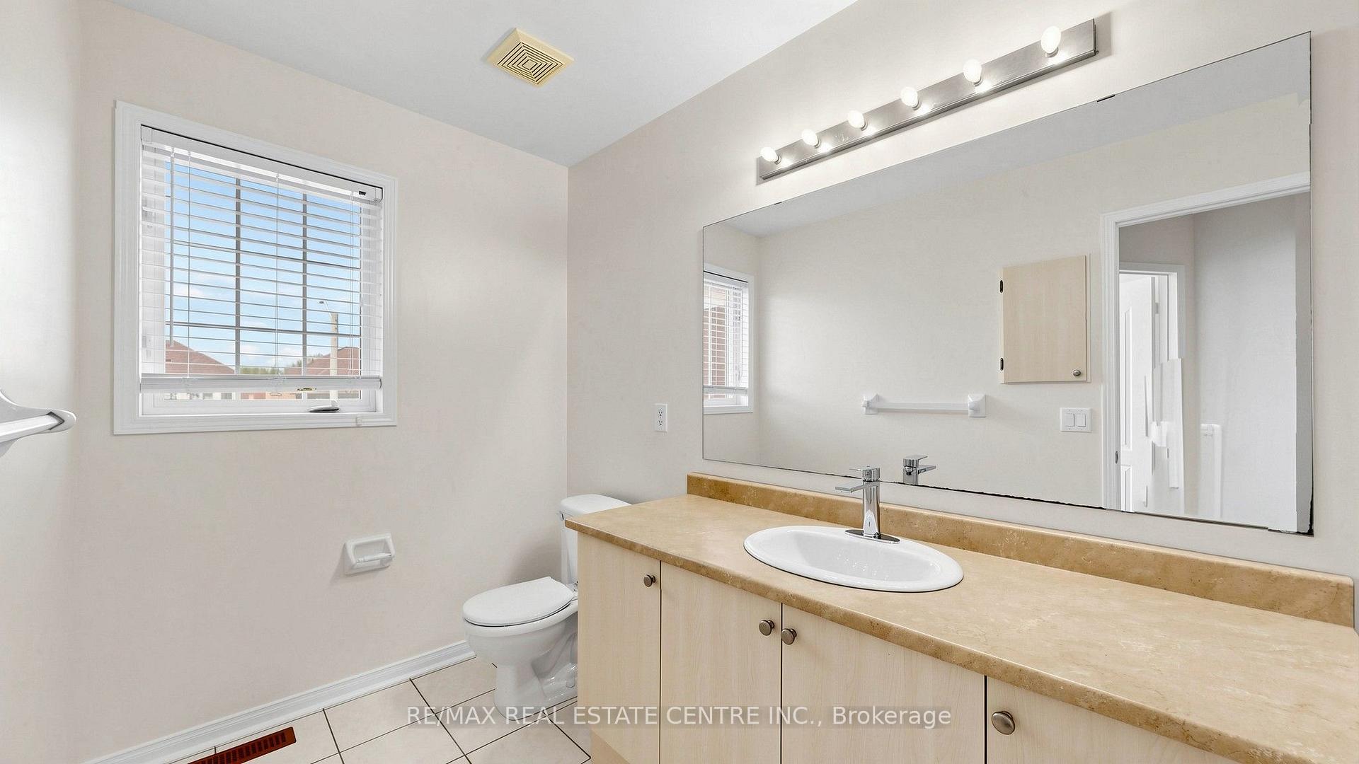 Photo 34 of 30 Culture Crescent, Brampton, Fletcher's Creek Village — HOMEH