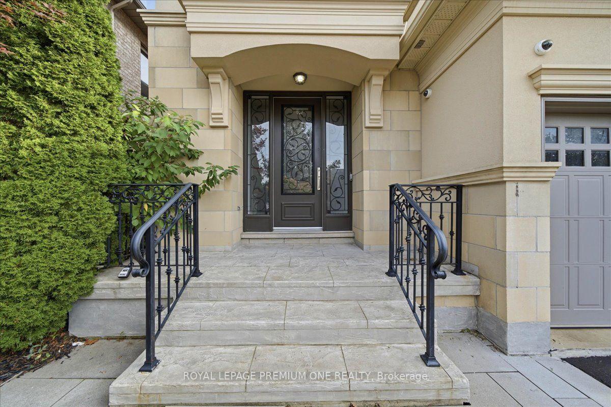 Photo 3 of 67 Stanton Avenue, Vaughan, Vellore Village — HOMEH